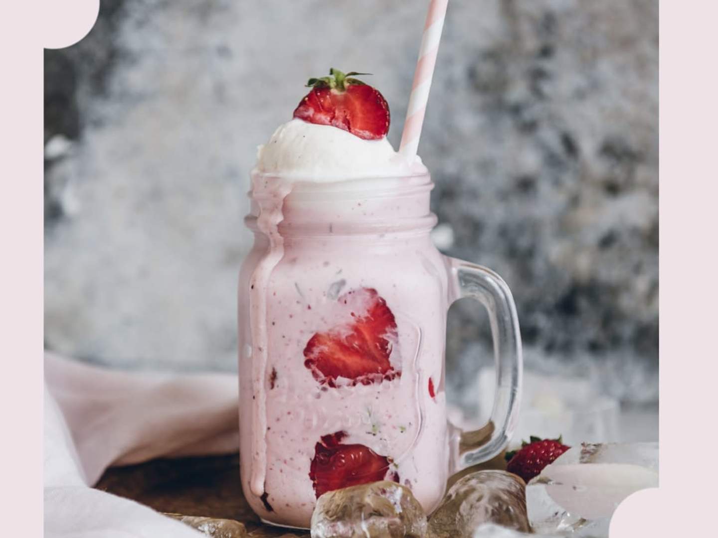 Jordgubbsmilkshake med Amarula