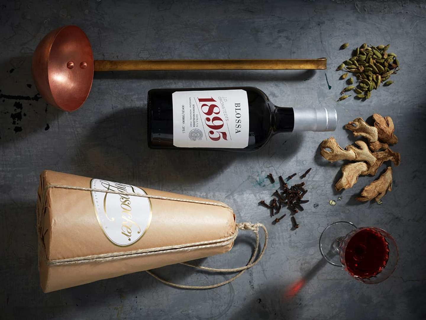 Blossa 1895 med kryddor och sockertopp