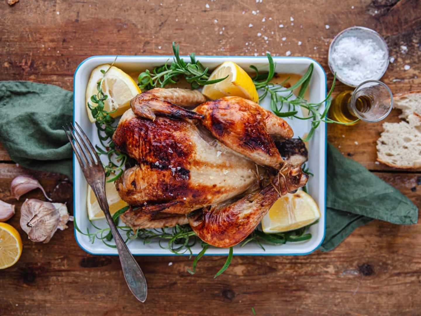 Hel kyckling i ugnsform 