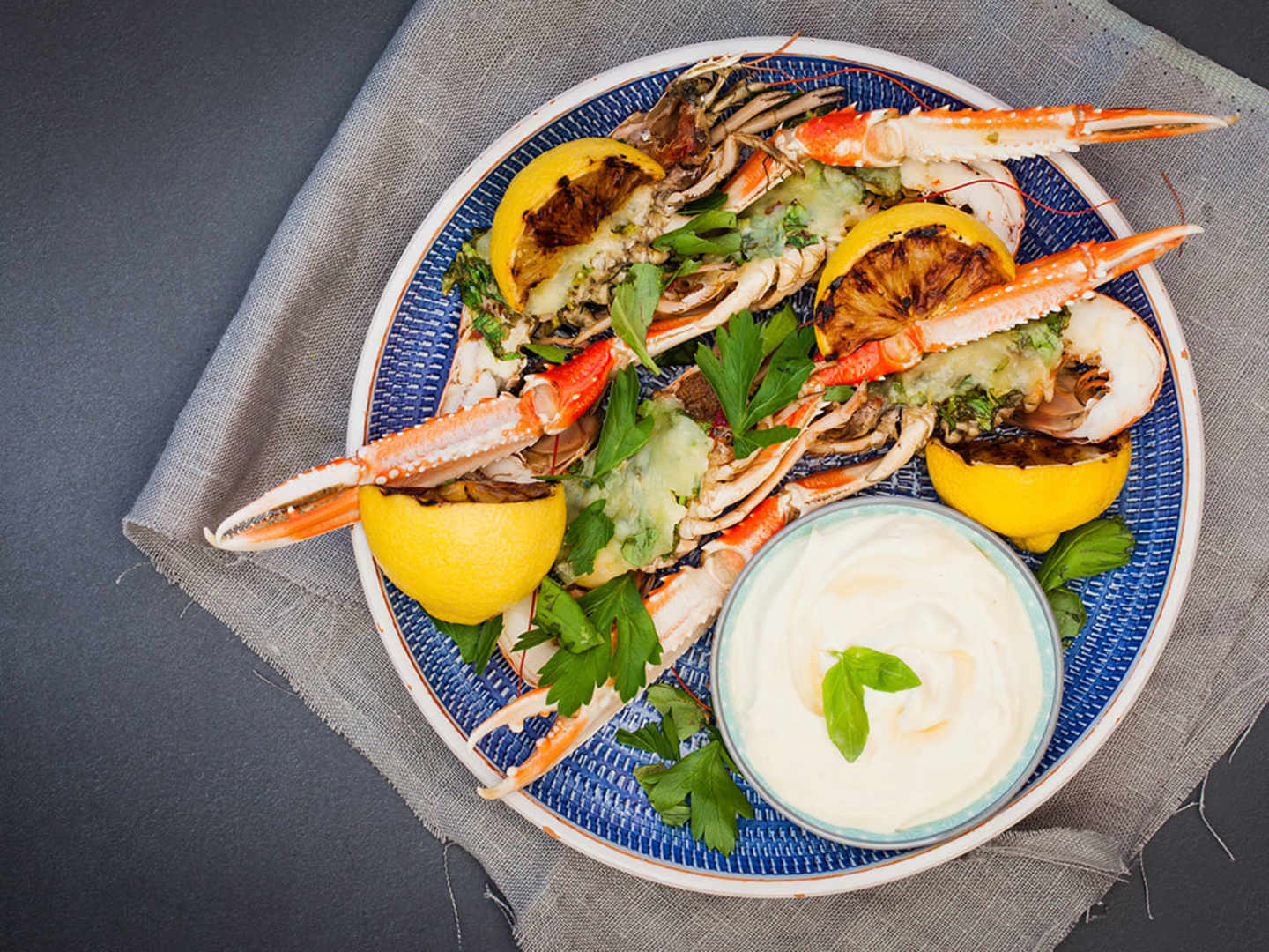 Gratinerade havskräftor med hemgjord aioli