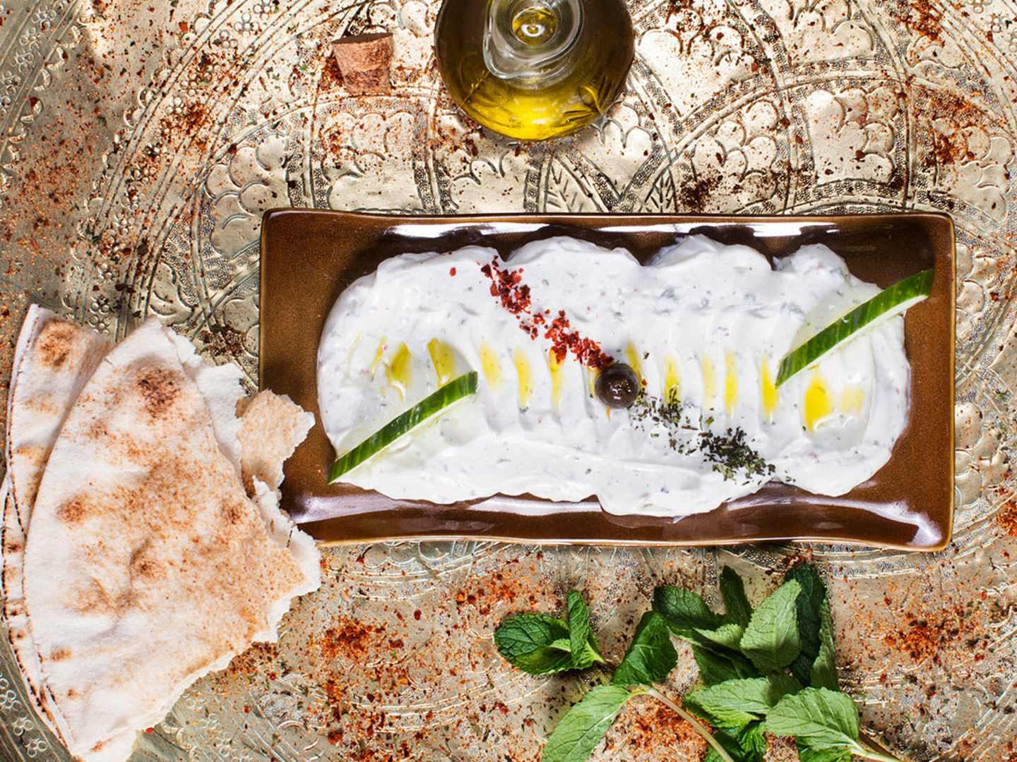 Labneh - yoghurtsås med mynta