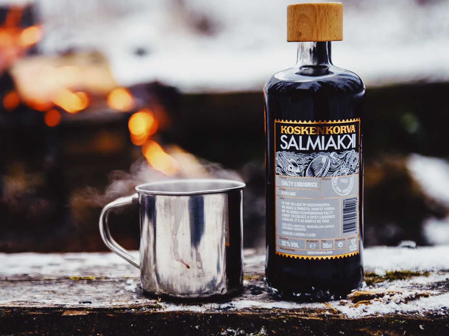 Varm choklad med Koskenkorva Salmiakki lakritsshot