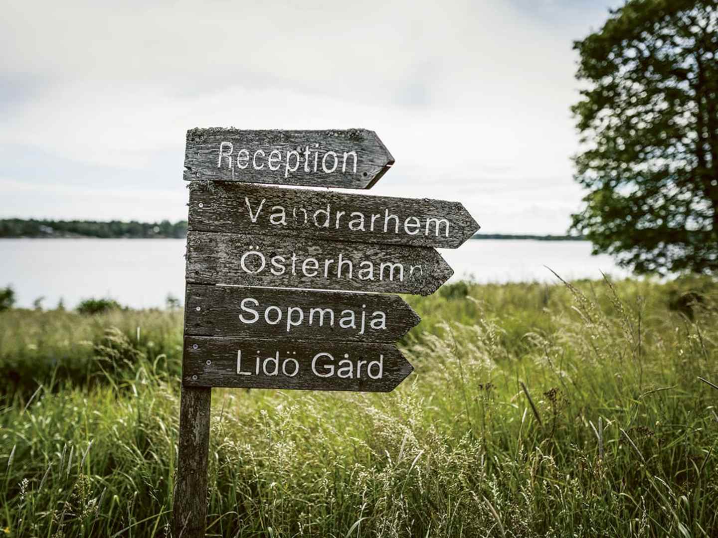 Vägskyltar i Stockholms skärgård