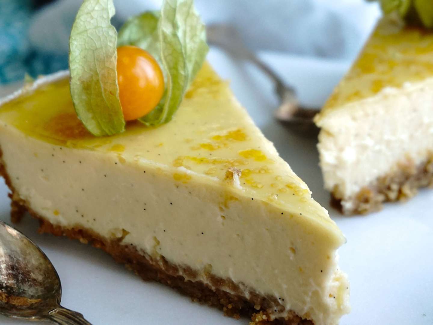 Lyxig Cheesecake med Amarula och physalisgelé