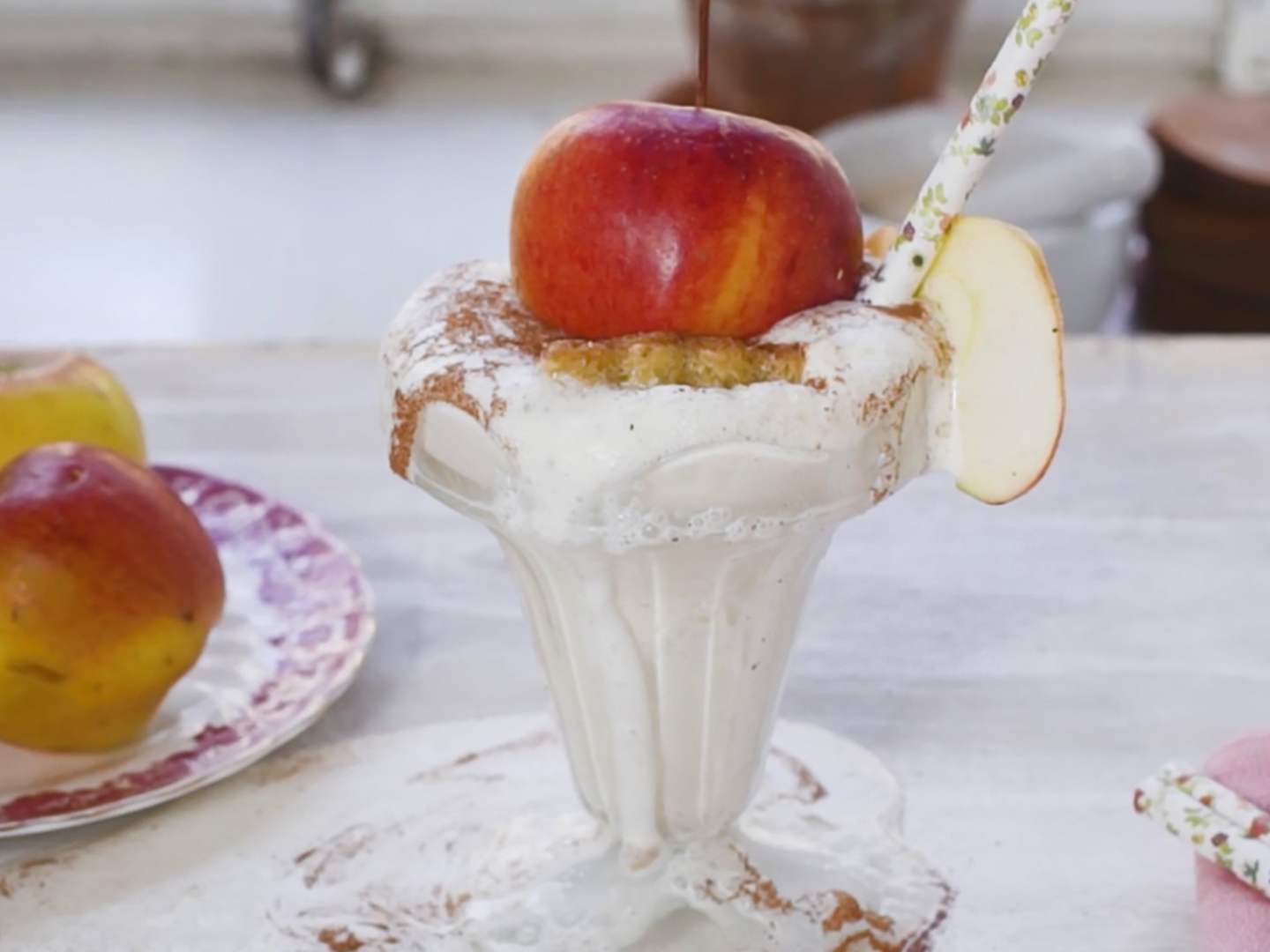 Appelpaj-milkshake med calvados