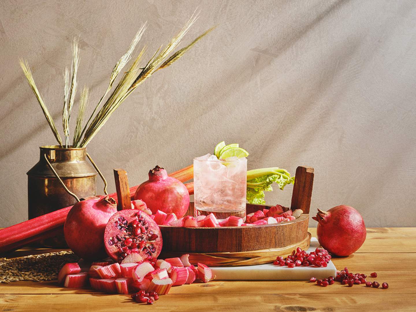 Rosé & Rose med granatäpple och rabarber