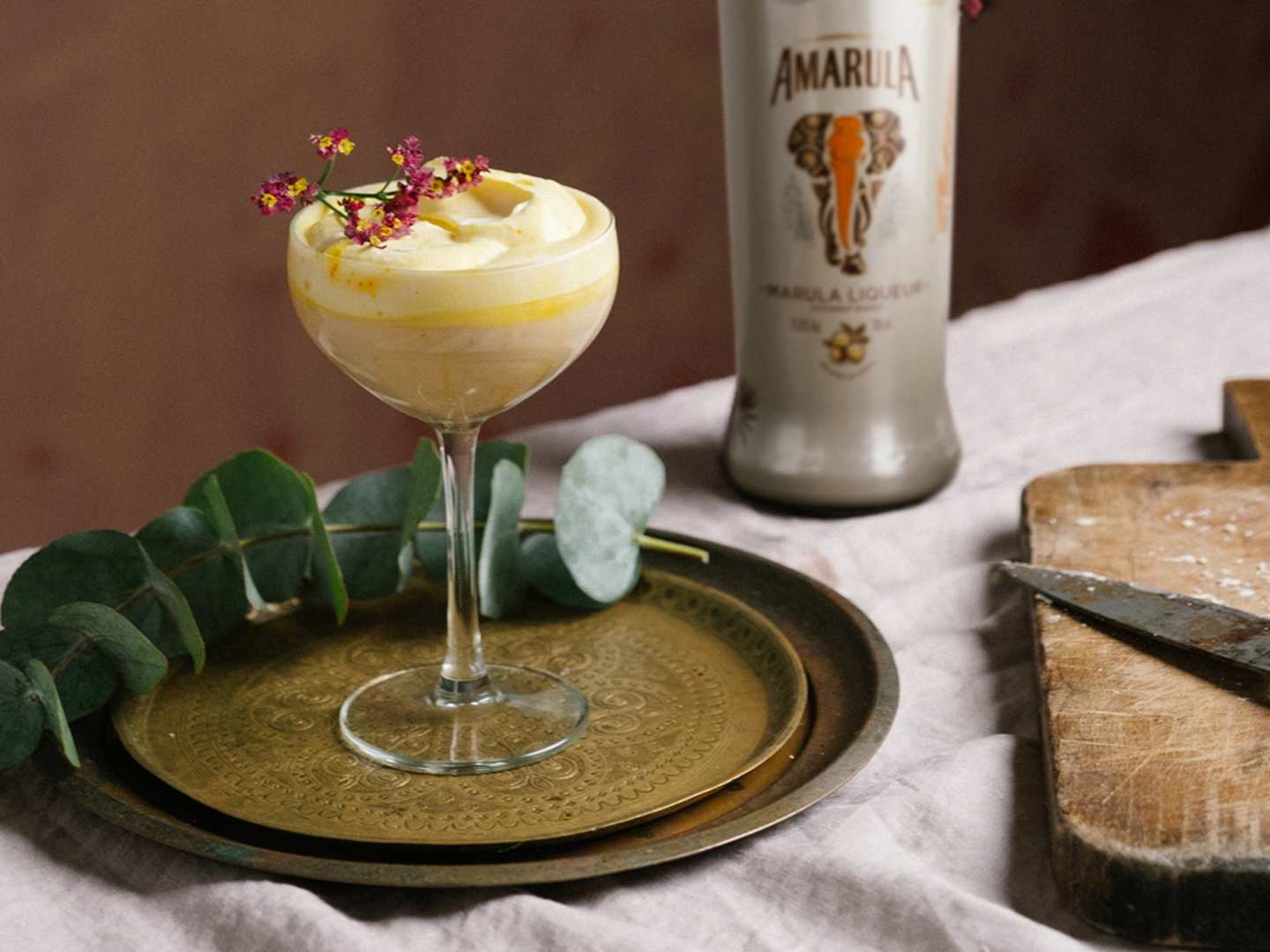 Saffranscocktail med Amarula Vegan