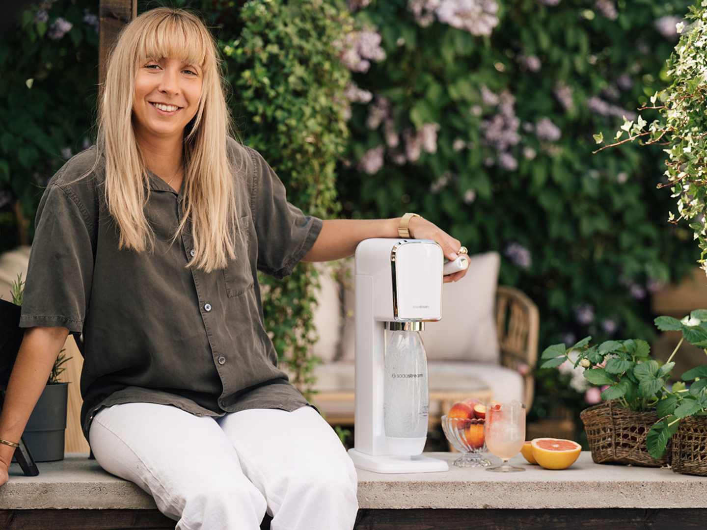 Årets Bartender Hedda Bruce - bjuder på sommarens bästa mocktails