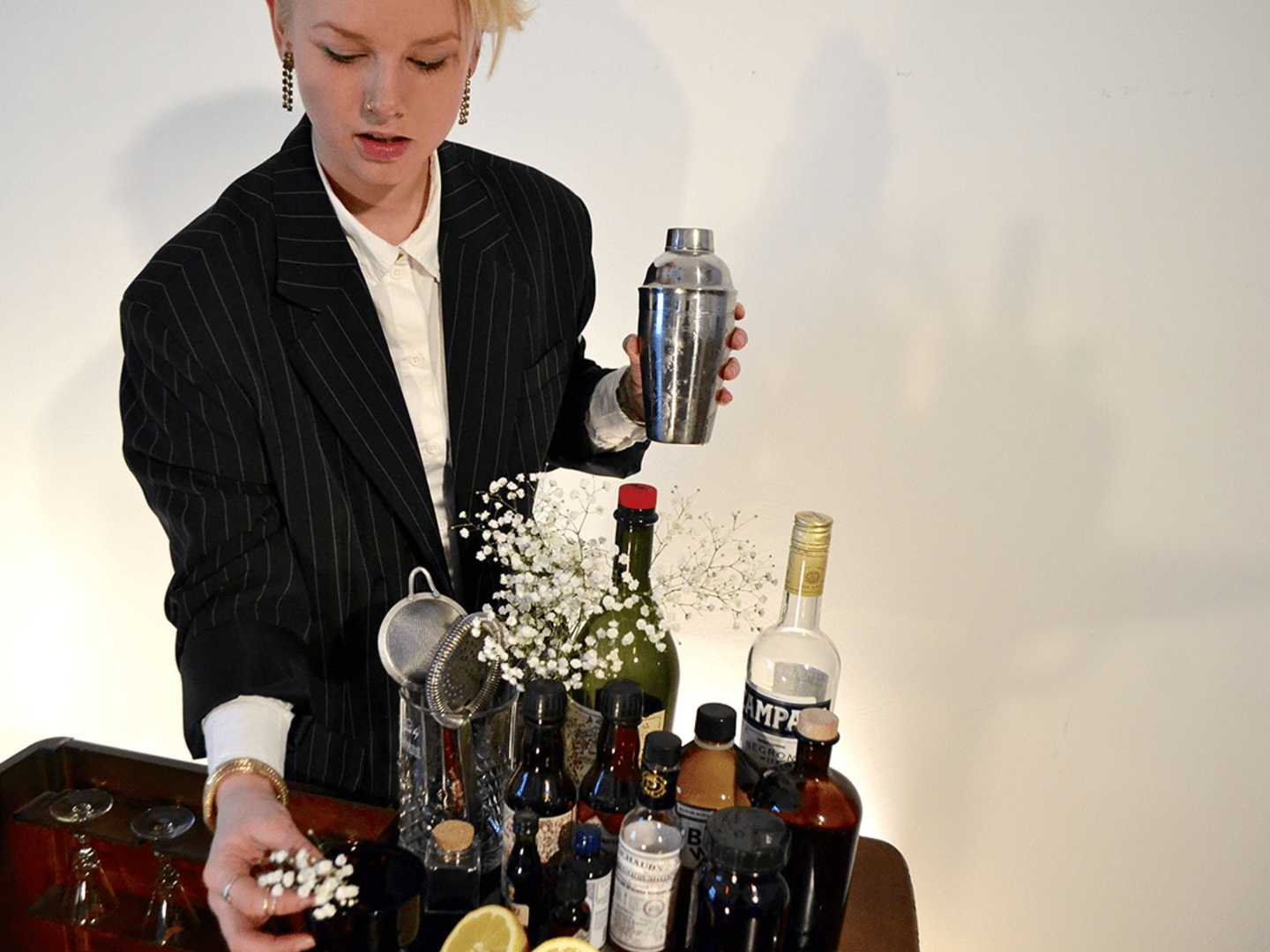 Bartendern Tina Shine i Berlin