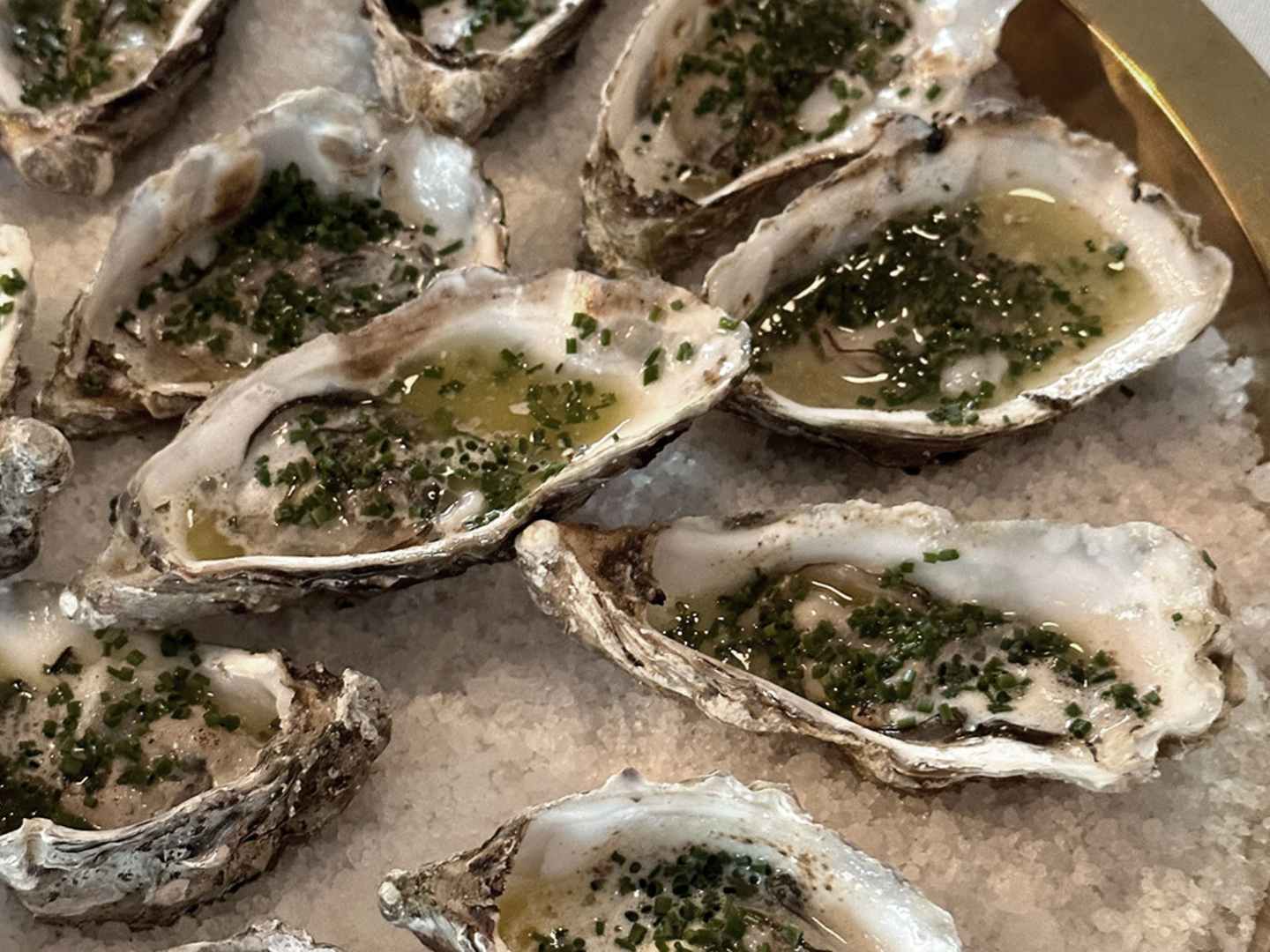 Ostron med brynt smör och O.P. Anderson