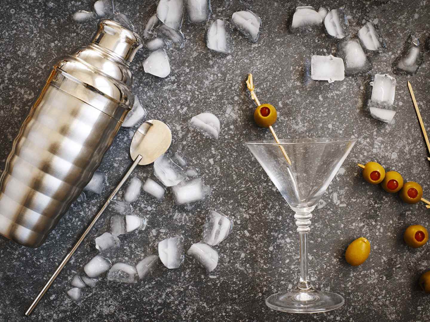 Skakad eller rörd  Martini - vad är skillnaden?