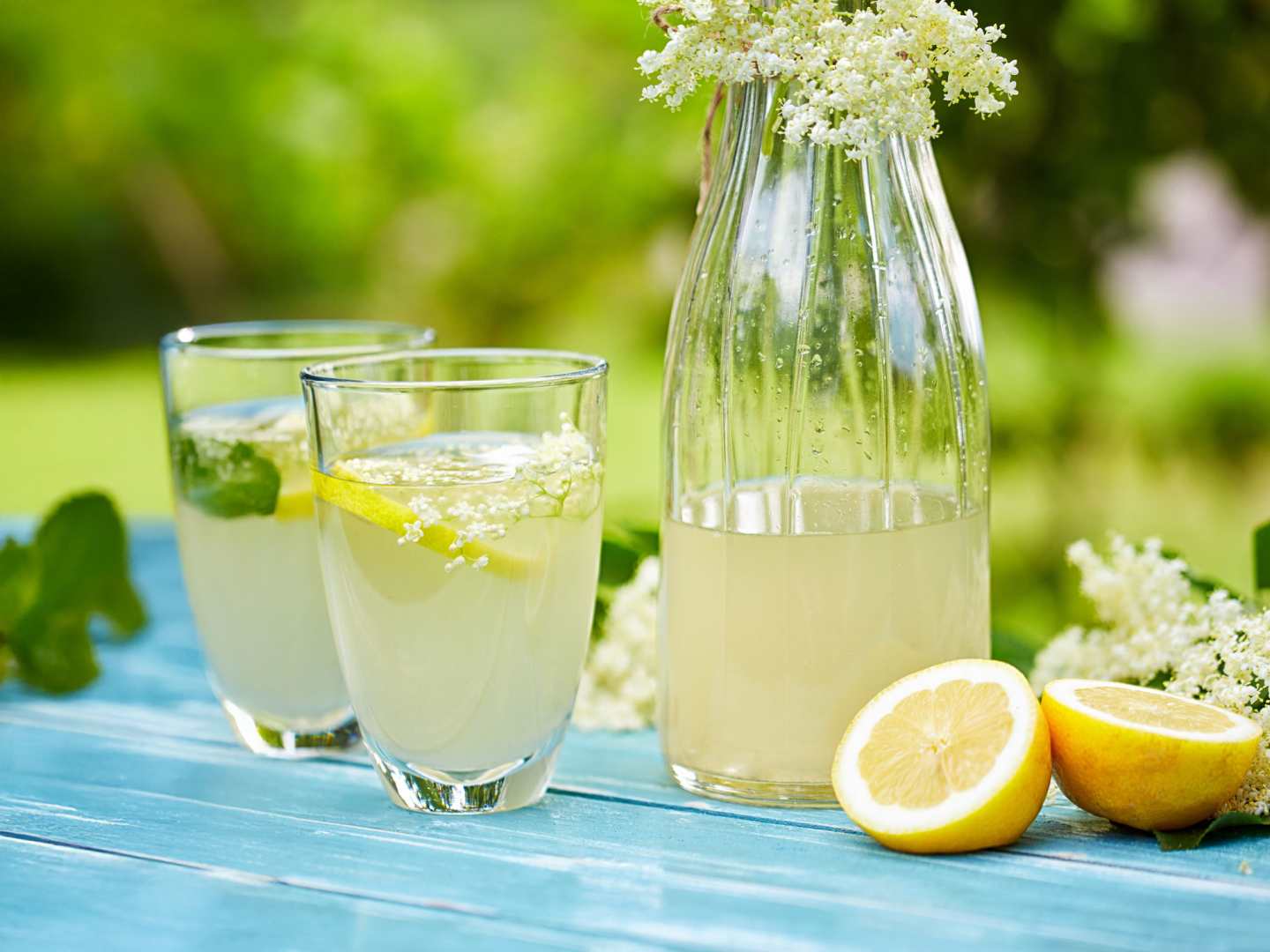 Spring Lemonade - frisk gindrink med fläder | folk o folk
