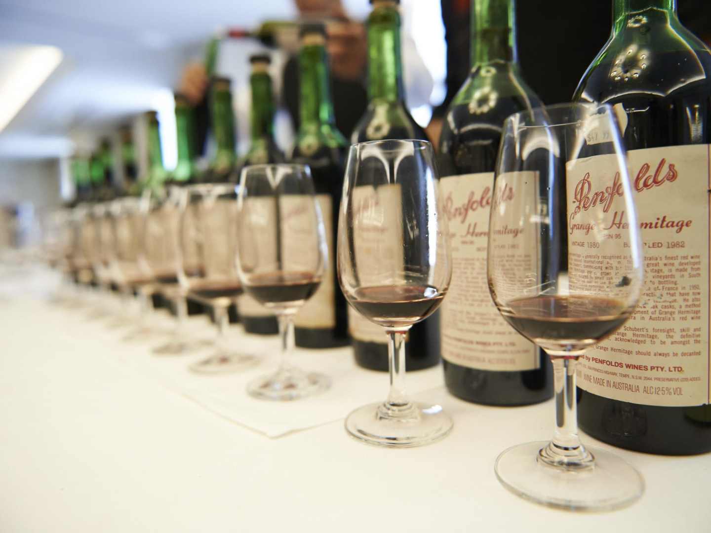Penfolds pulloja ja laseja