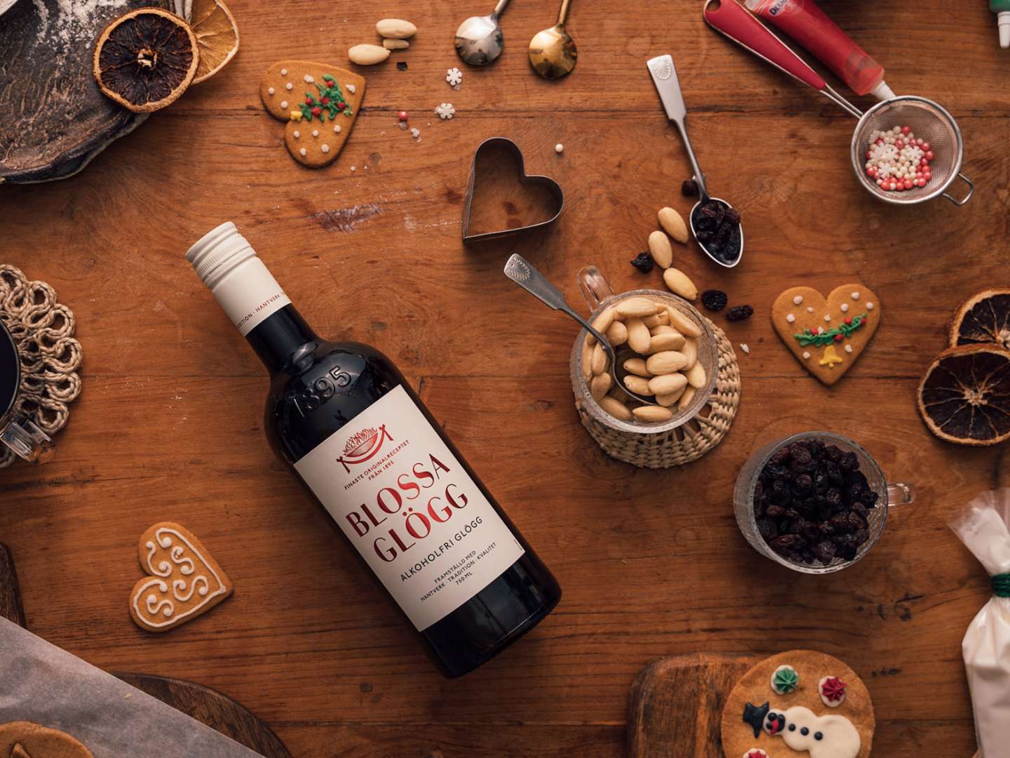Alkoholiton_Blossa_pullo_pöydällä