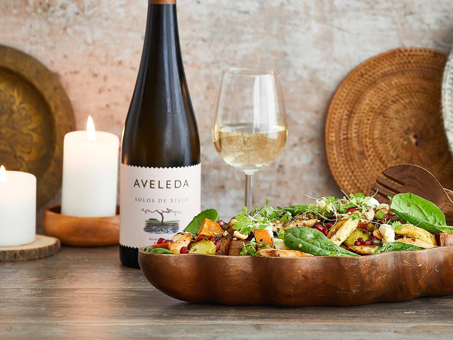 Aveleda_Solos_de_Xisto_ja_salaatti