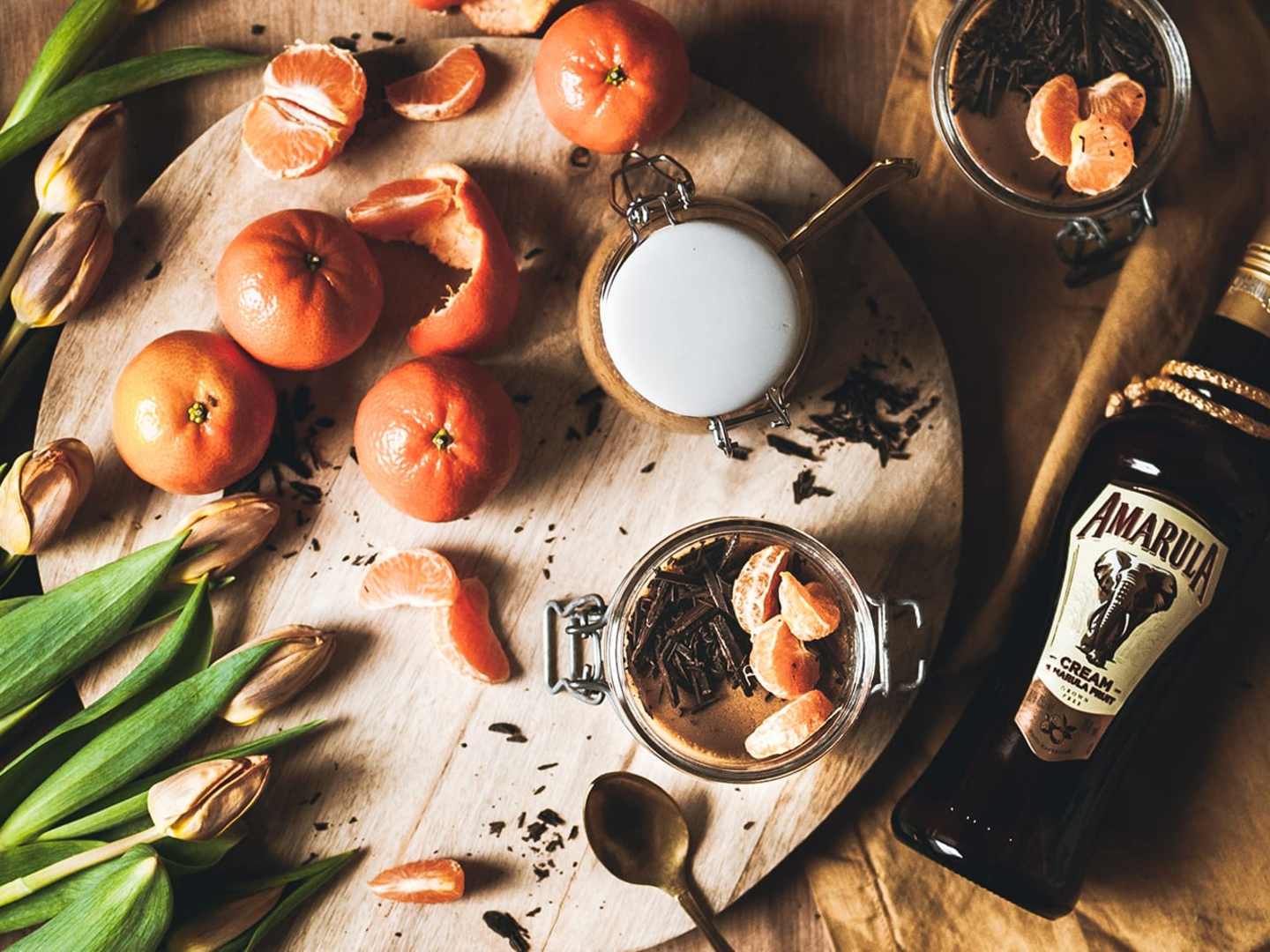 Amarula-pääsiäistöhnä-jälkiruoka