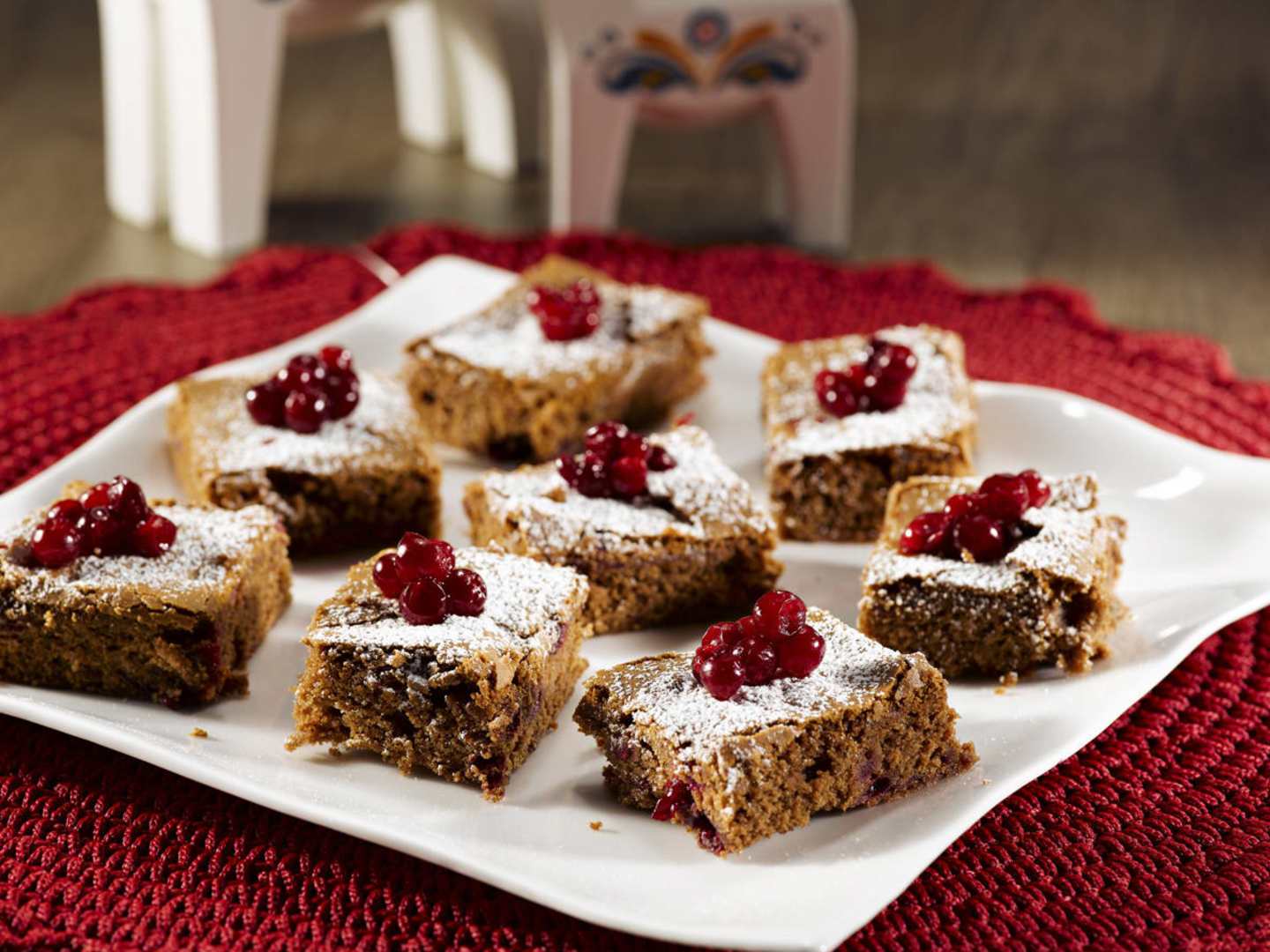 Puolukka-Blossa-brownie + glögisuositus