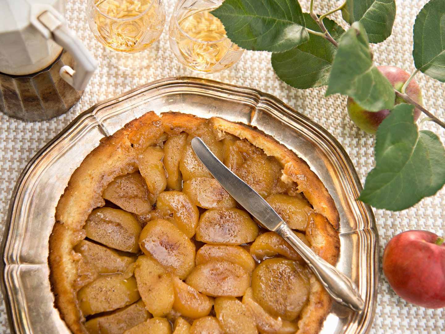 Tarte Tatin omenapiirakka + jälkiruokaviinisuositus