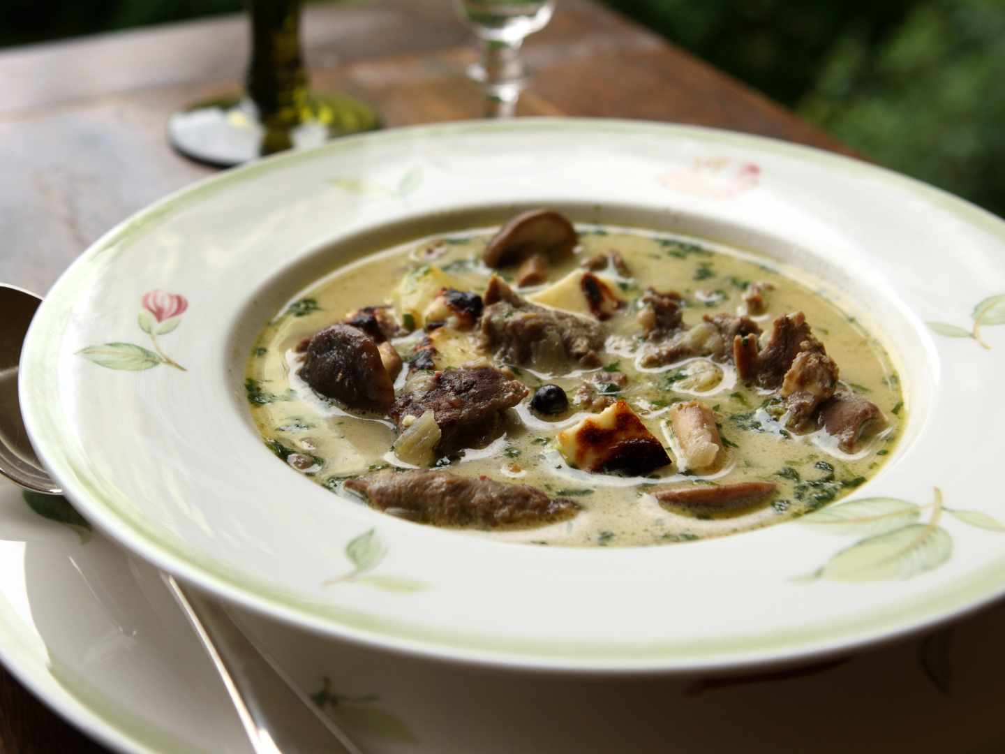 Metsäinen riistakeitto