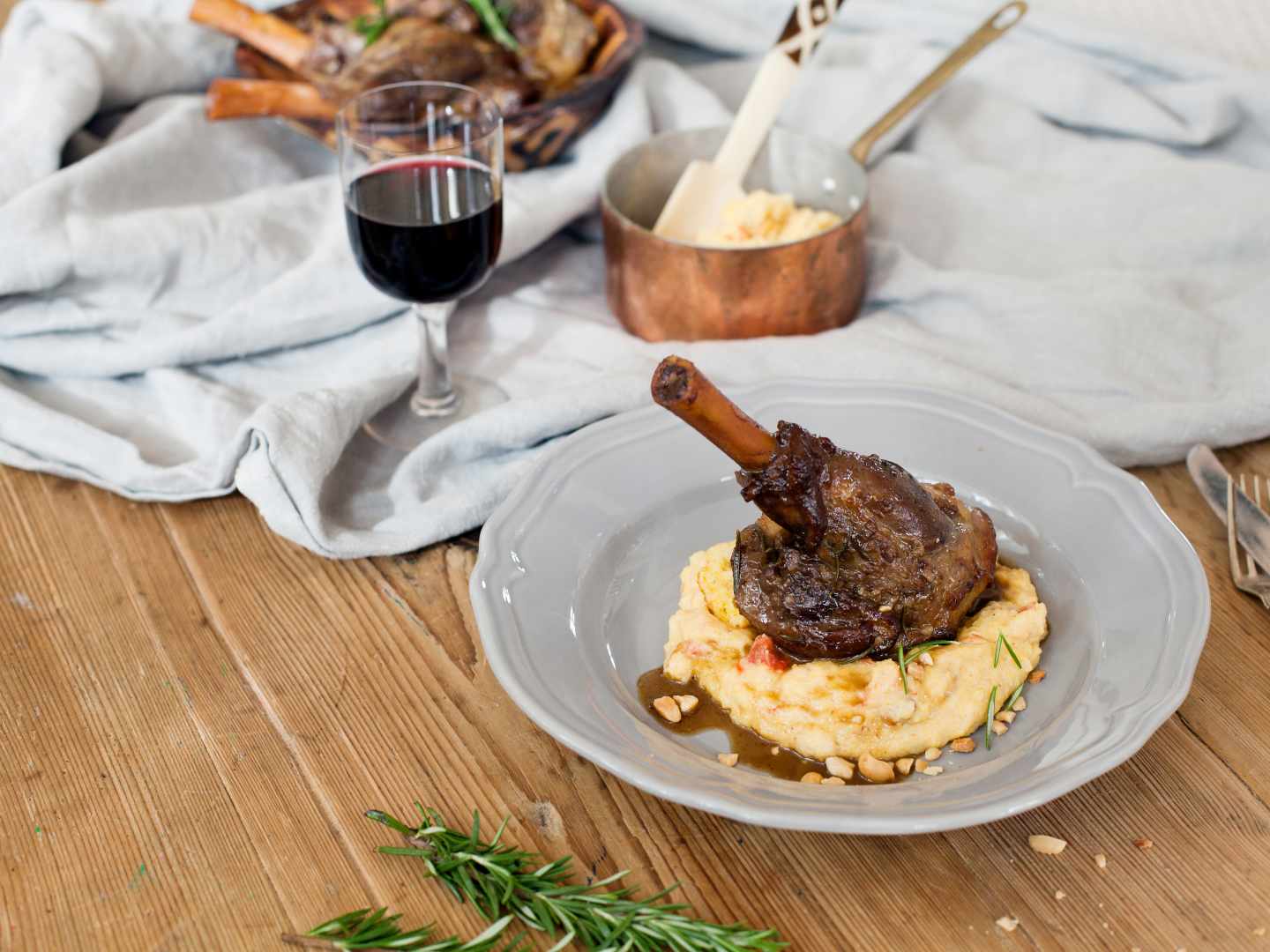 Rooibos-maustettua karitsanpotkaa + viinisuositus