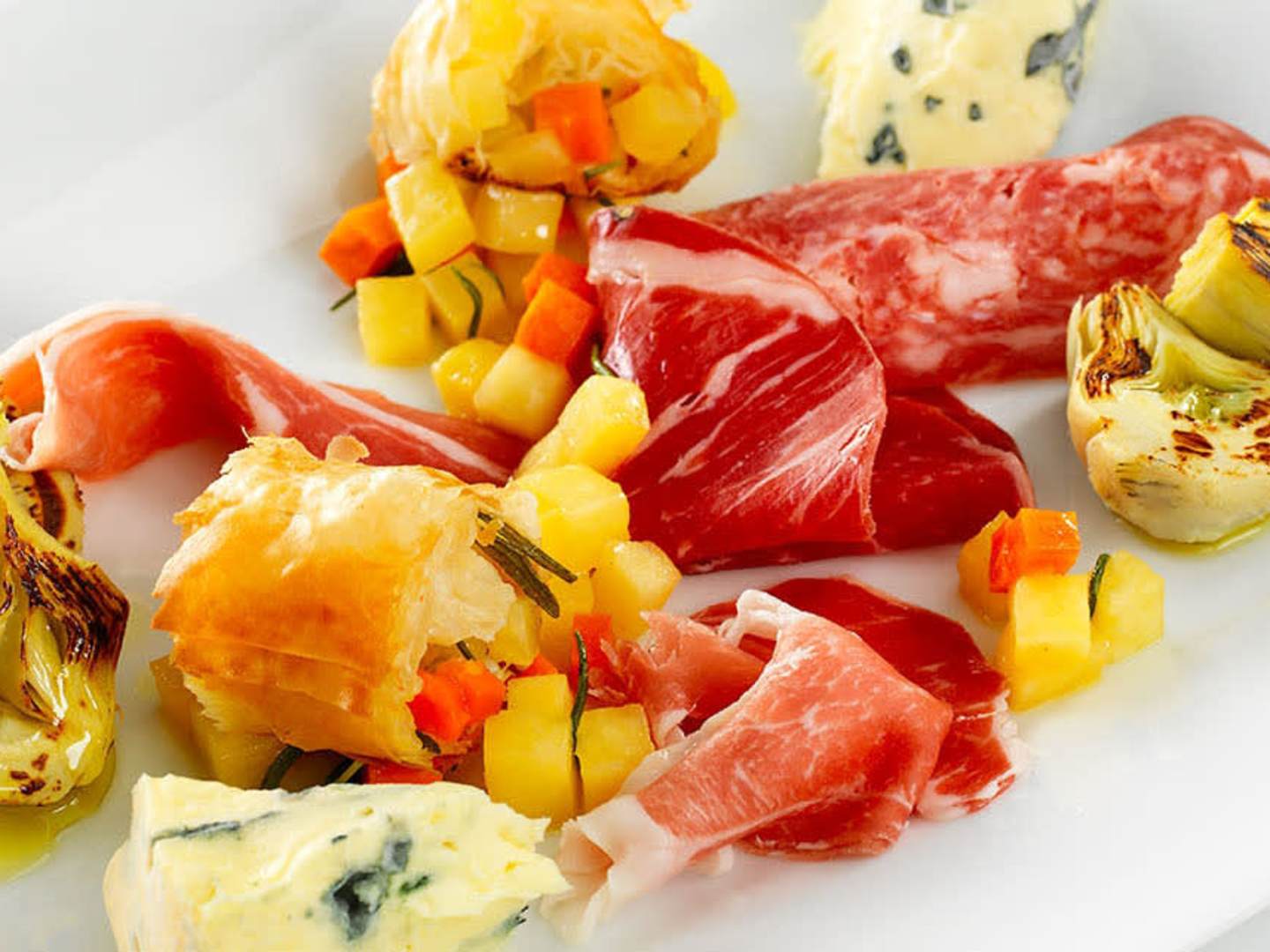 Tapakset filotaikinasta