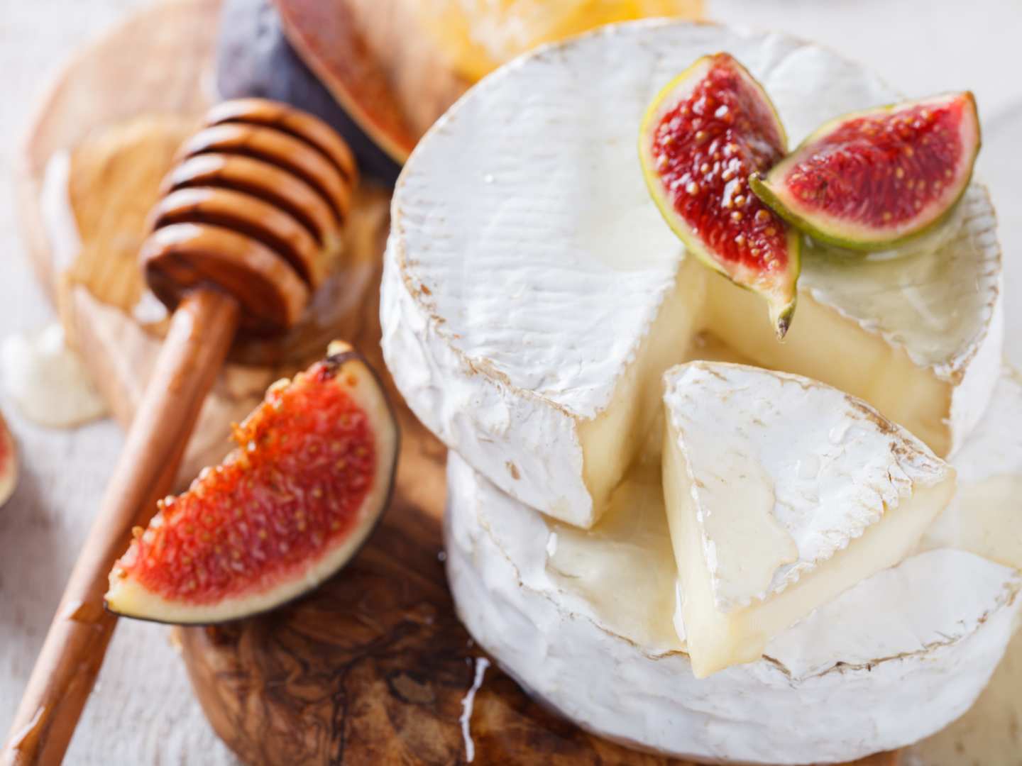 5 vinkkiä juustojen valintaan ja tarjoiluun