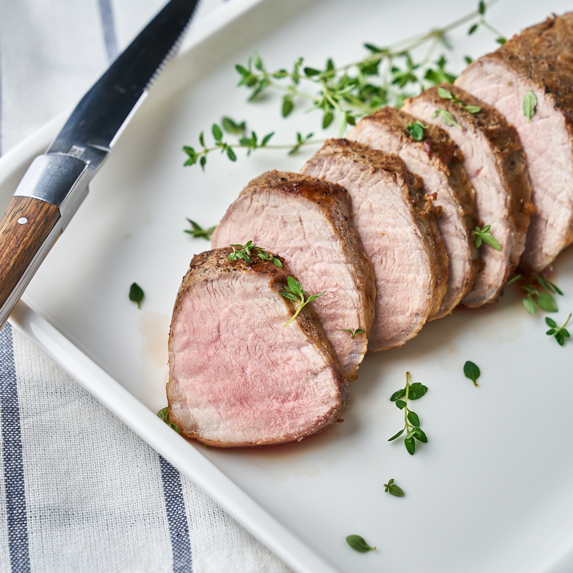 Steam Oven Sheet Pan Dinner: Pork Tenderloin with Courgettes, Peppers and  Green Olive Salsa - Steam & Bake