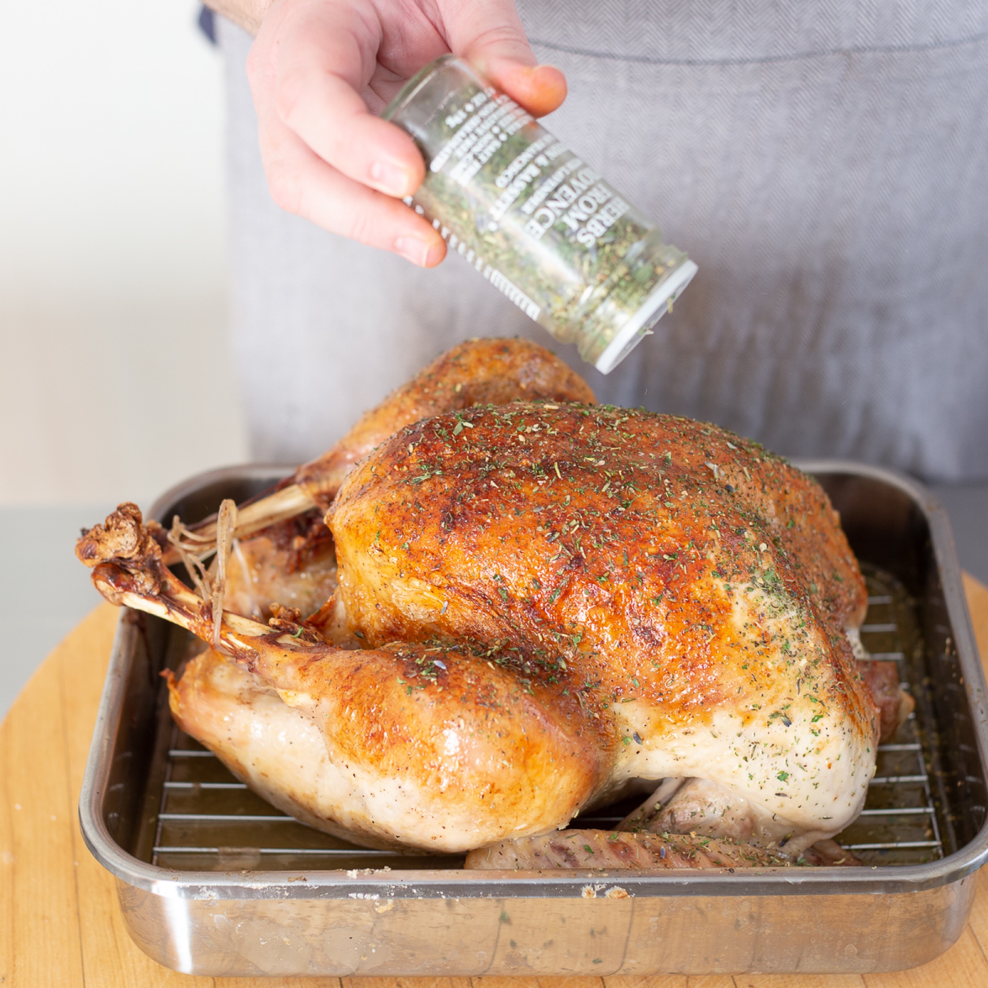 Cook Your Thanksgiving Turkey To Perfection with Verona Appliances