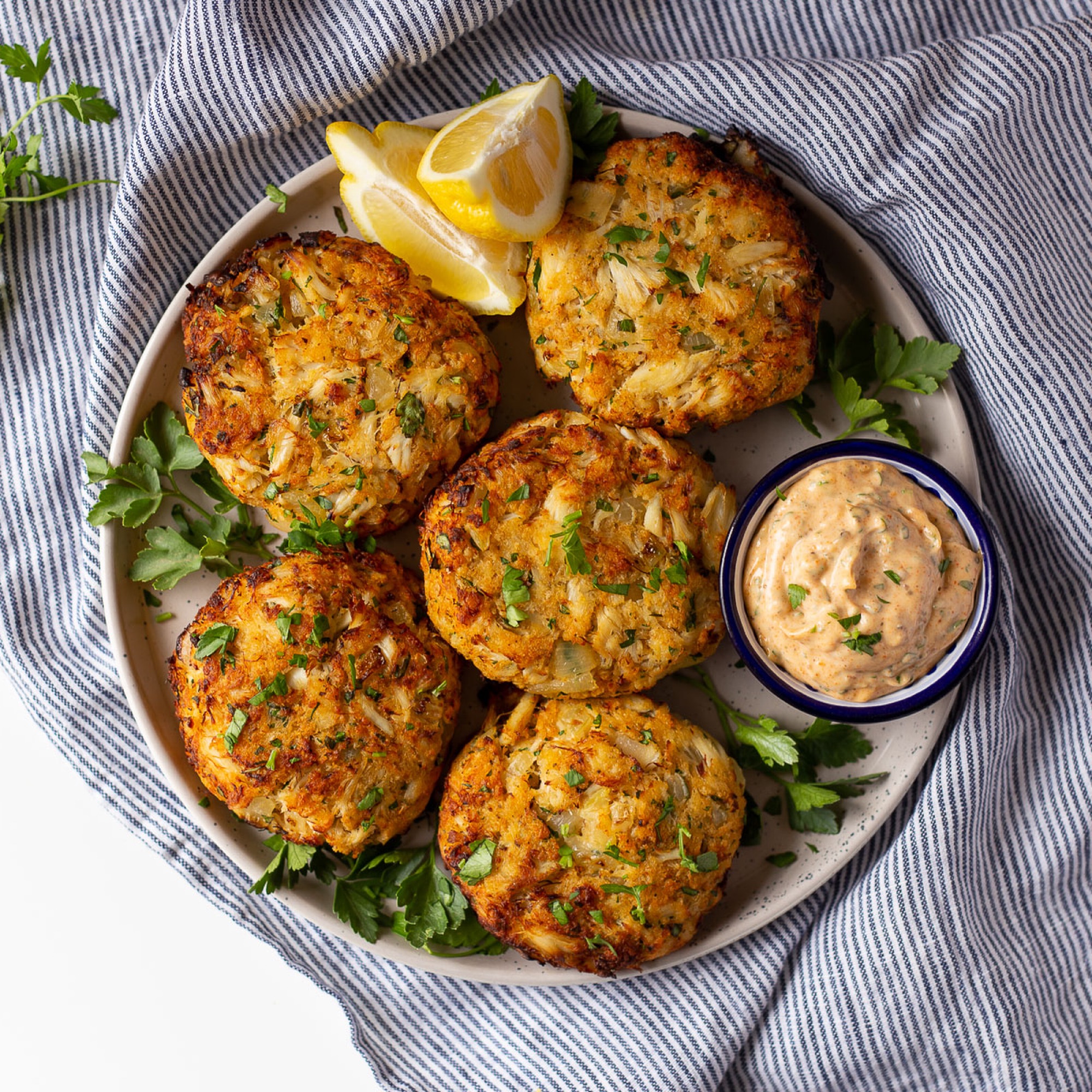 Old Bay Crab Cakes Recipe Easy and Amazing