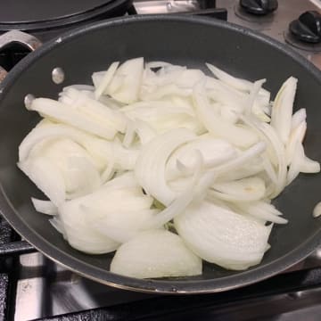 Caramelize Onions