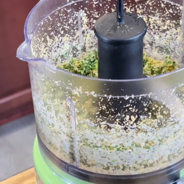 Prepare Herb Crust