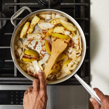 Sauté Onions and Apples
