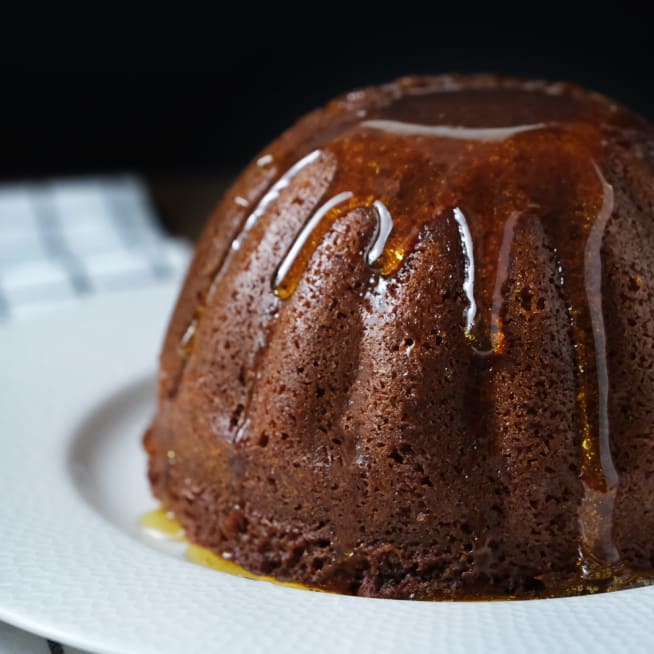 Steamed Treacle Pudding