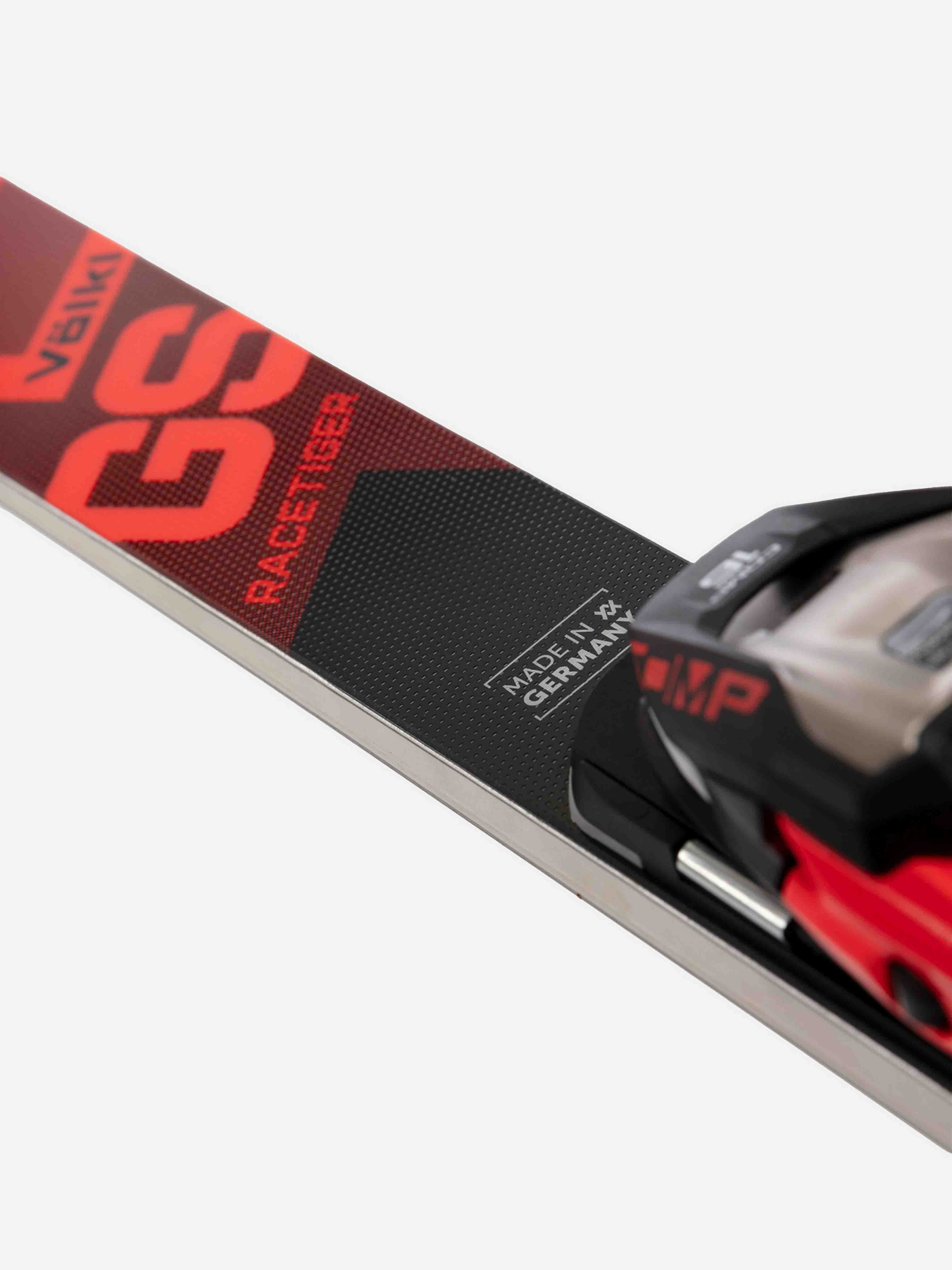 Völkl Racetiger GS Master med WC Plate Unisex