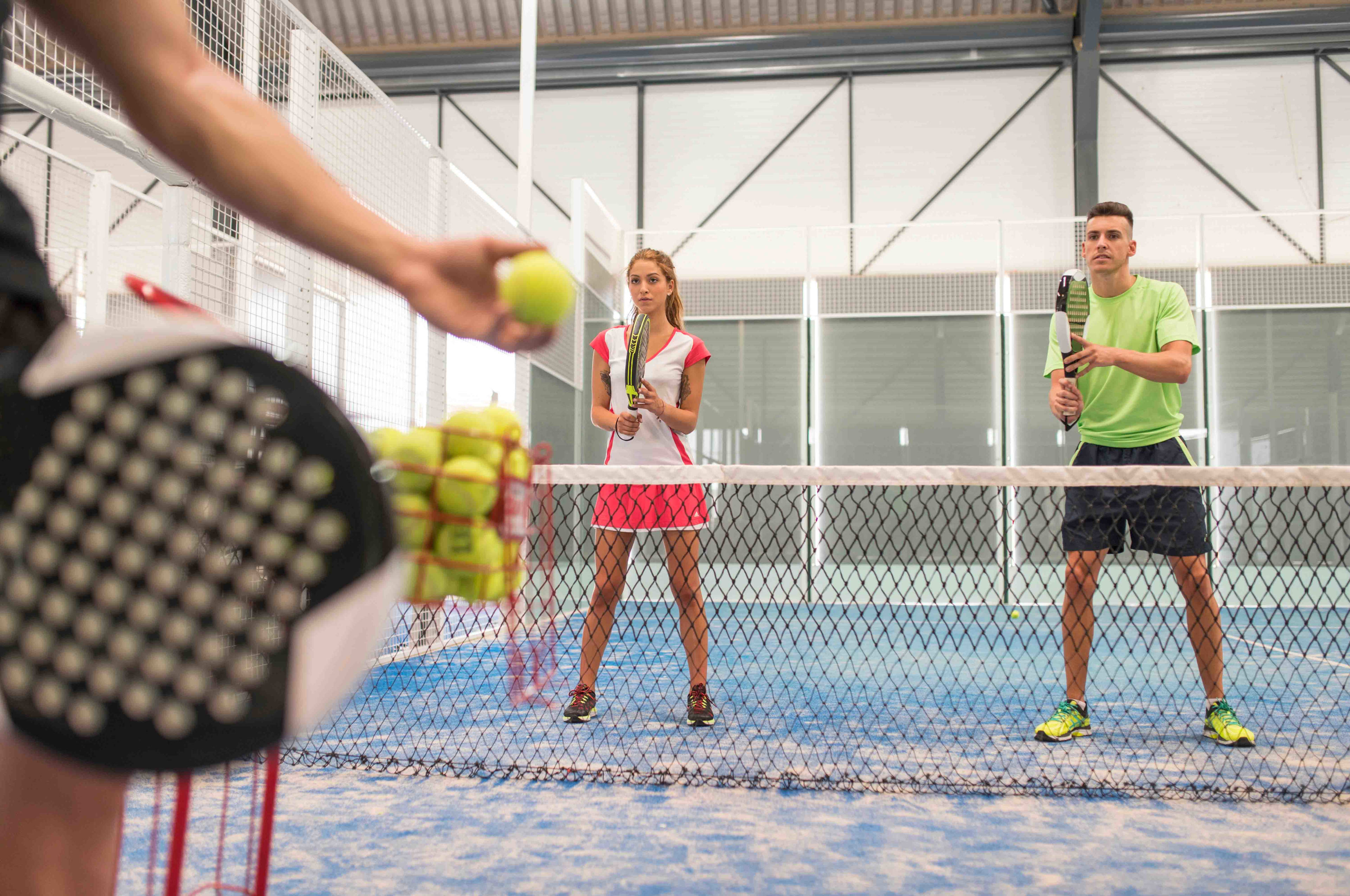 Améliorer son service au padel