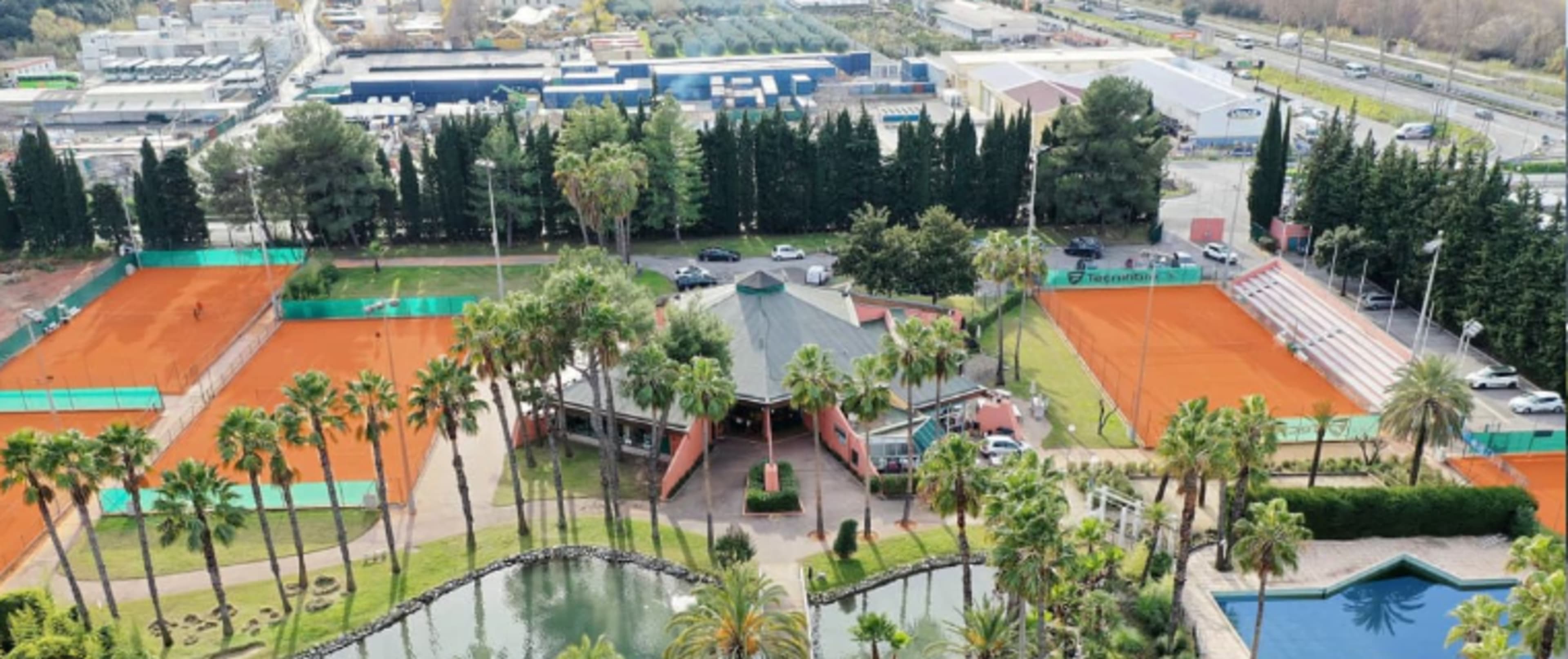 TOP 10 des plus beaux terrains de Padel de France