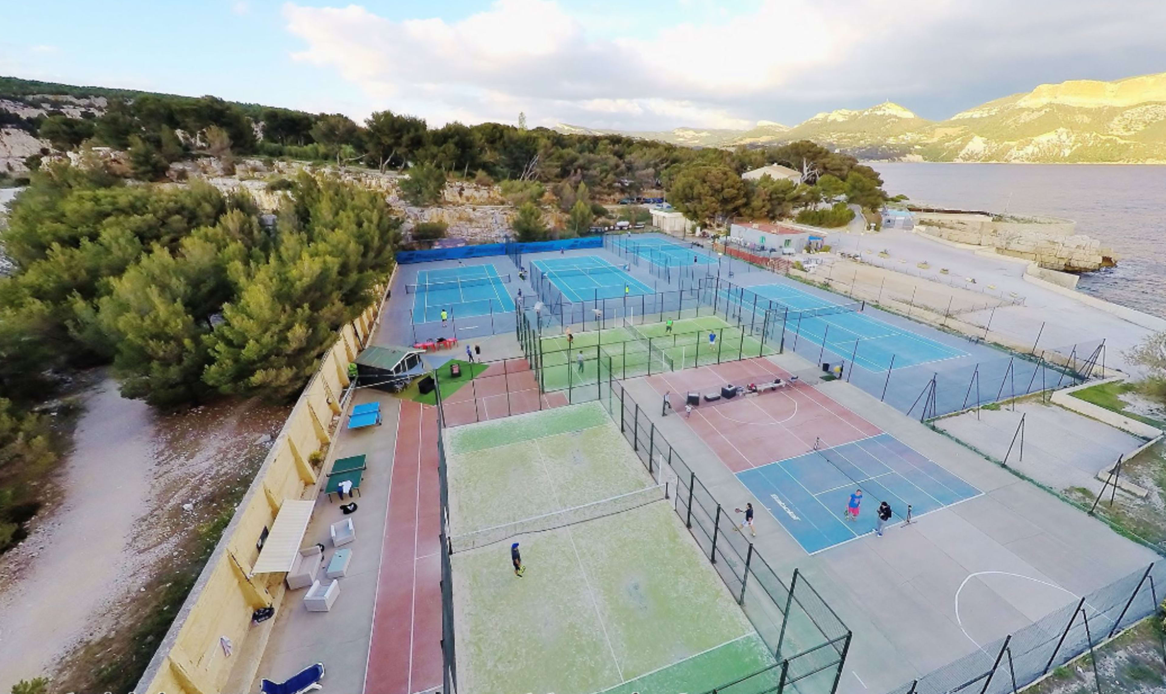 TOP 10 des plus beaux terrains de Padel de France