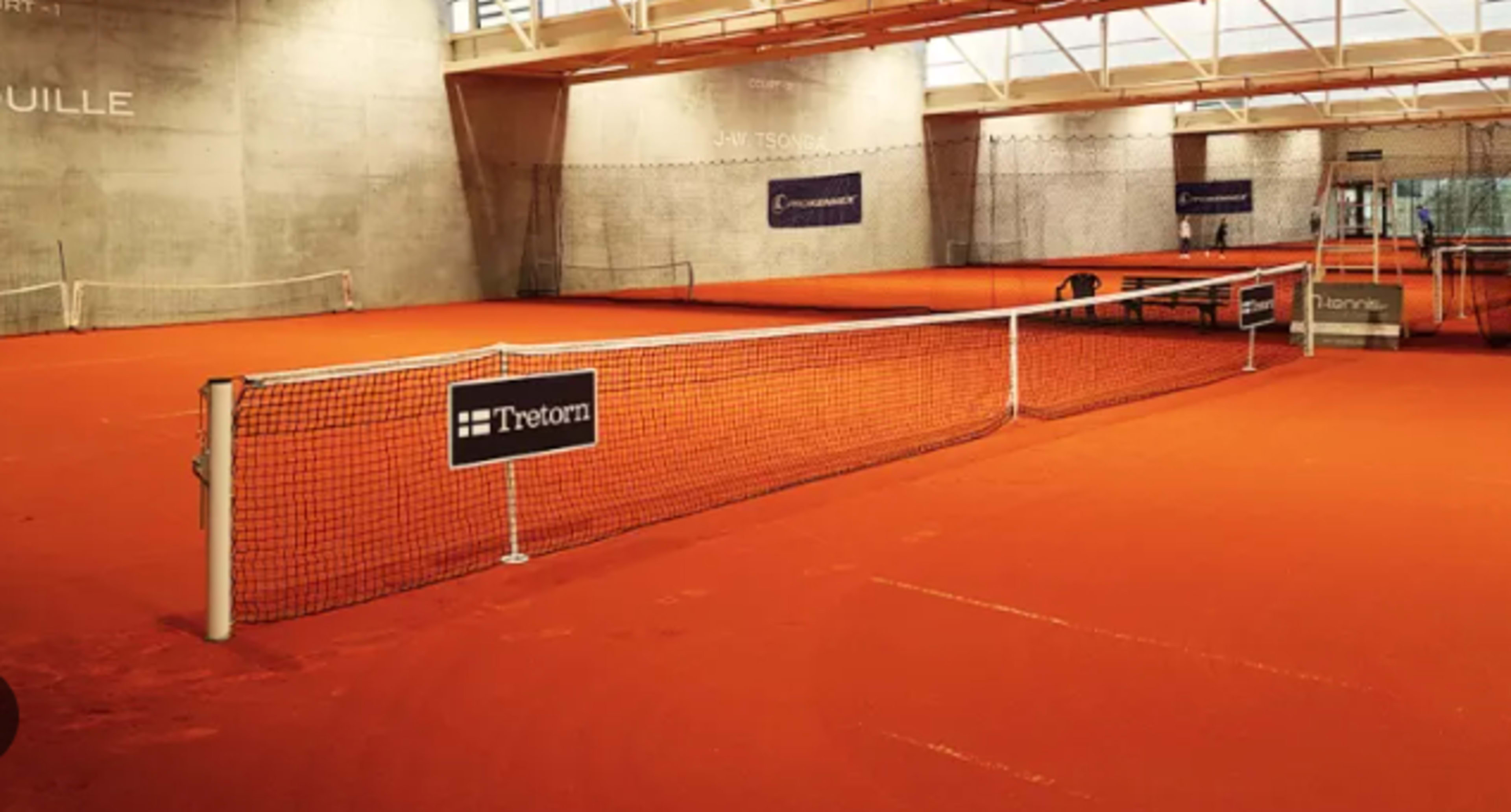 Play tennis in Lille