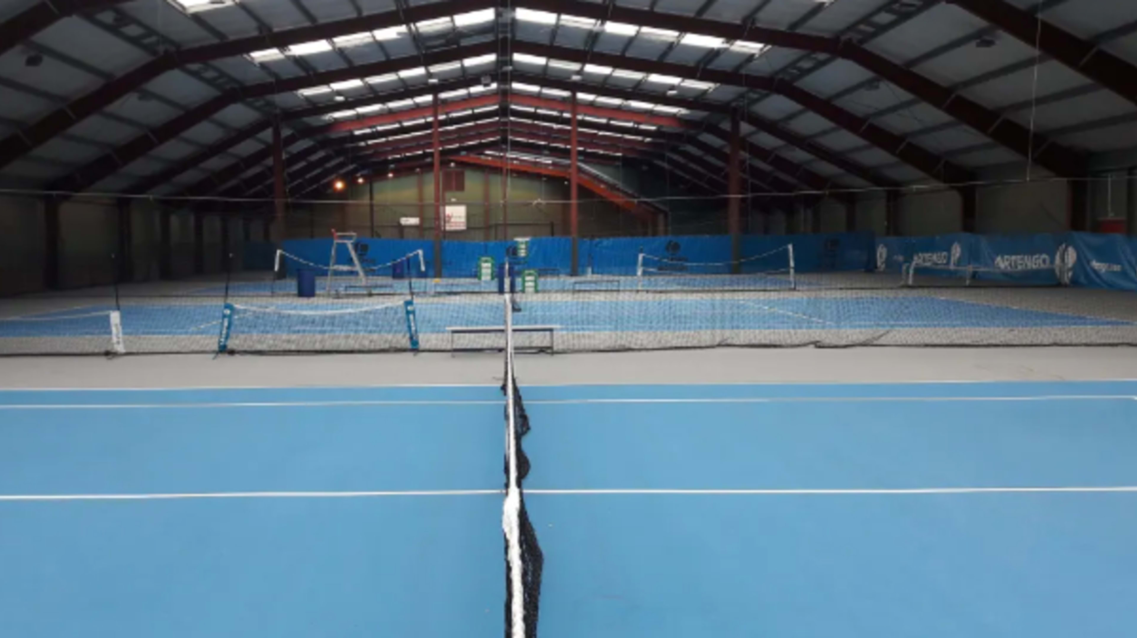 Play tennis in Lille