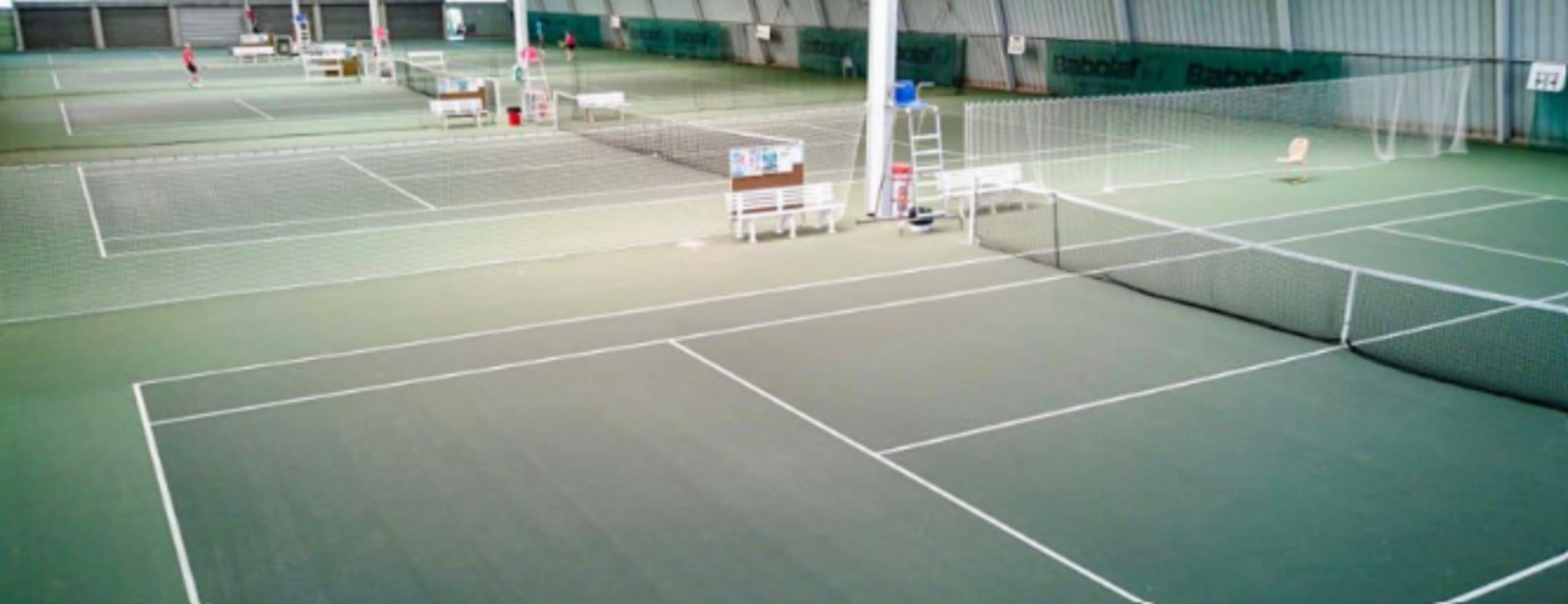 Where can I play tennis in Lyon ?