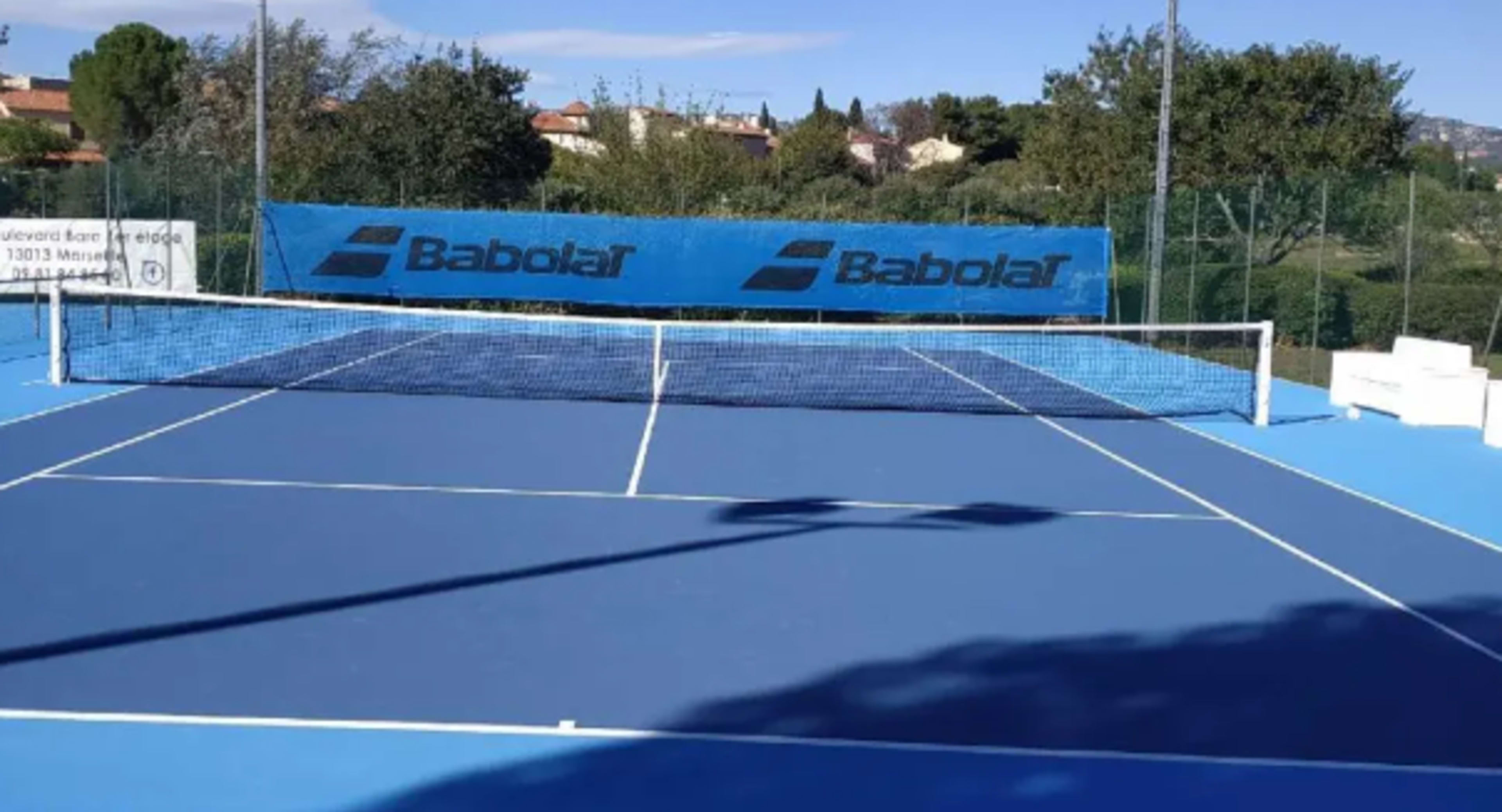 Jouer au tennis à Marseille