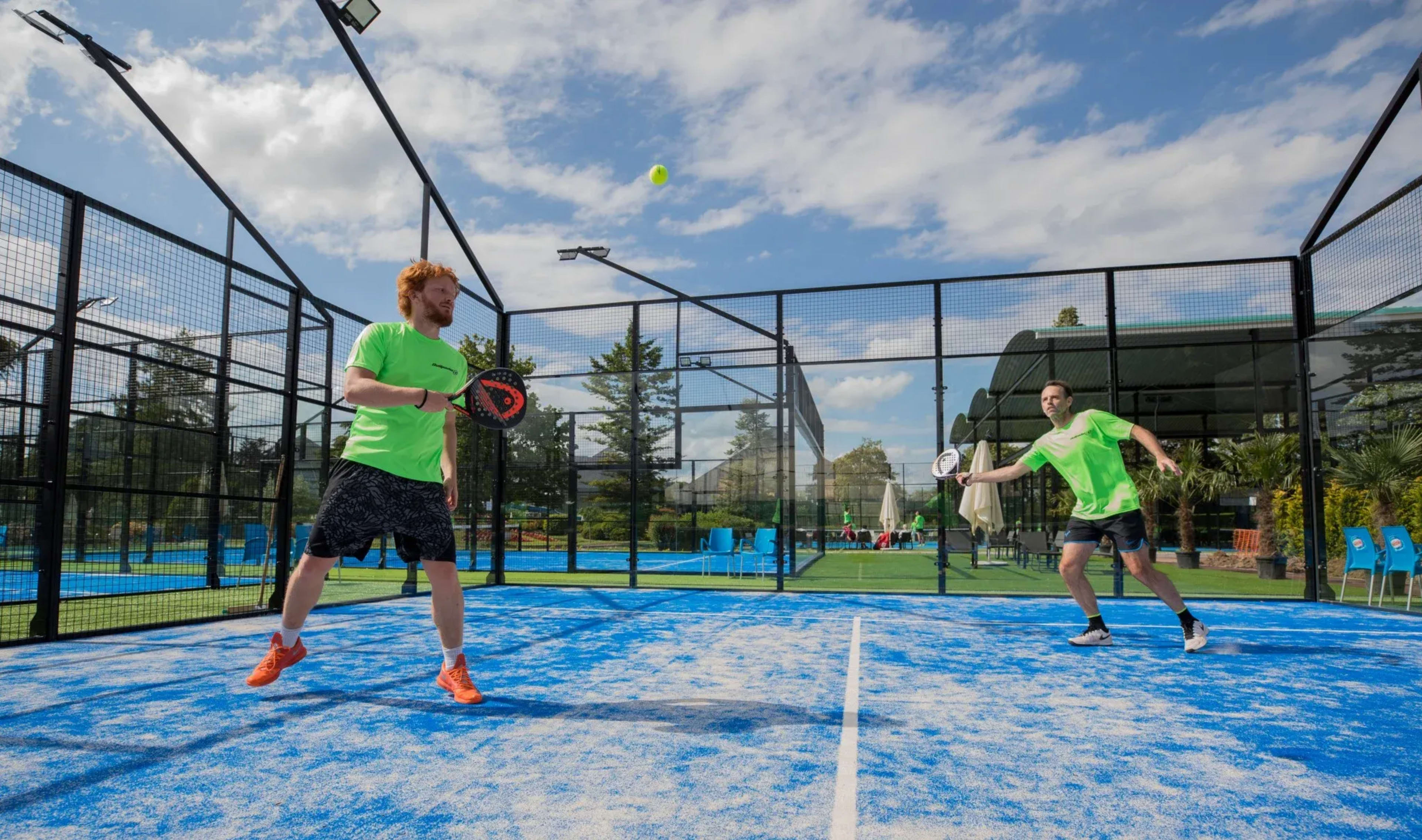 Les meilleures stratégies de jeu au Padel : Comment dominer le terrain