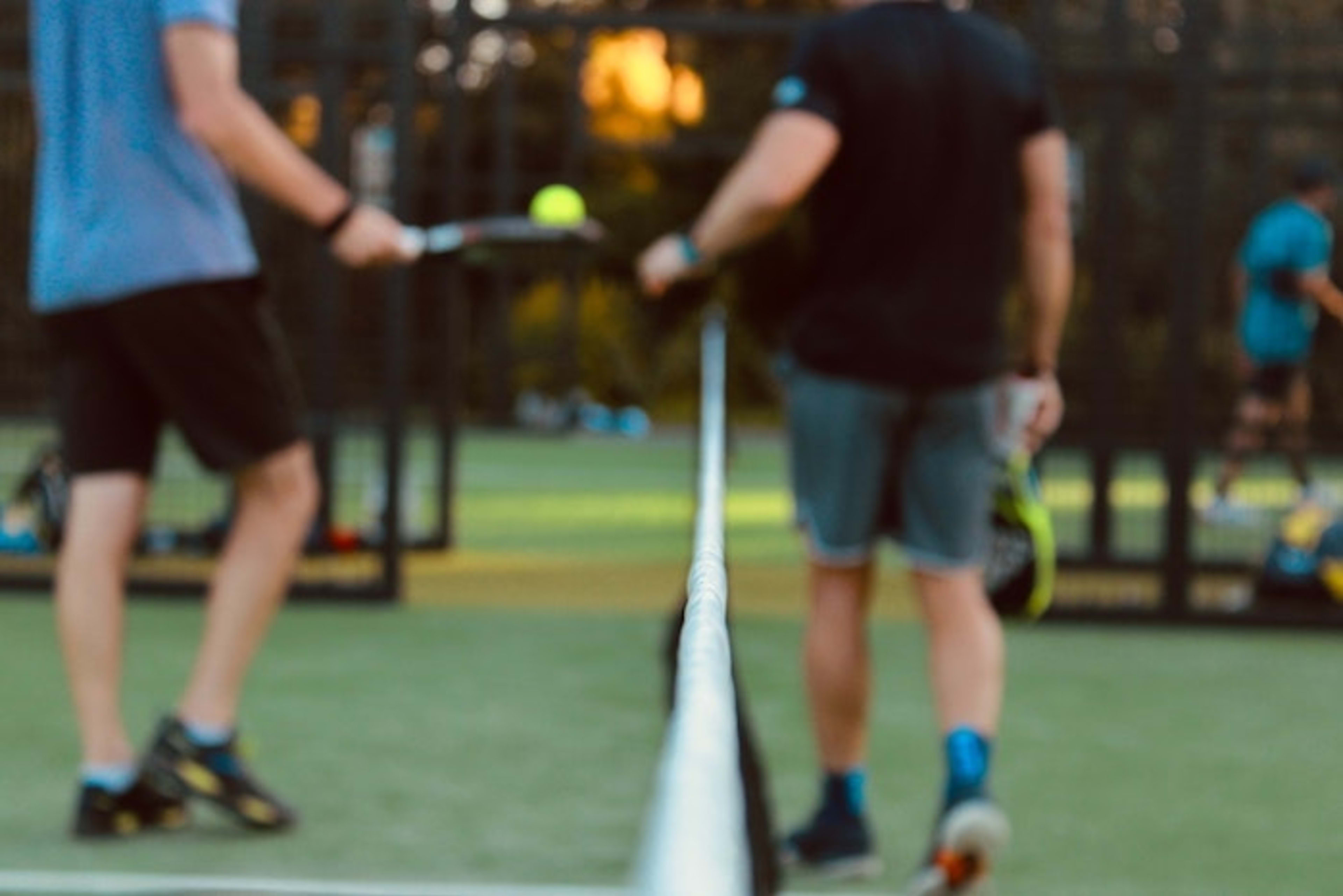 Maîtriser La Vibora au Padel : Guide Complet