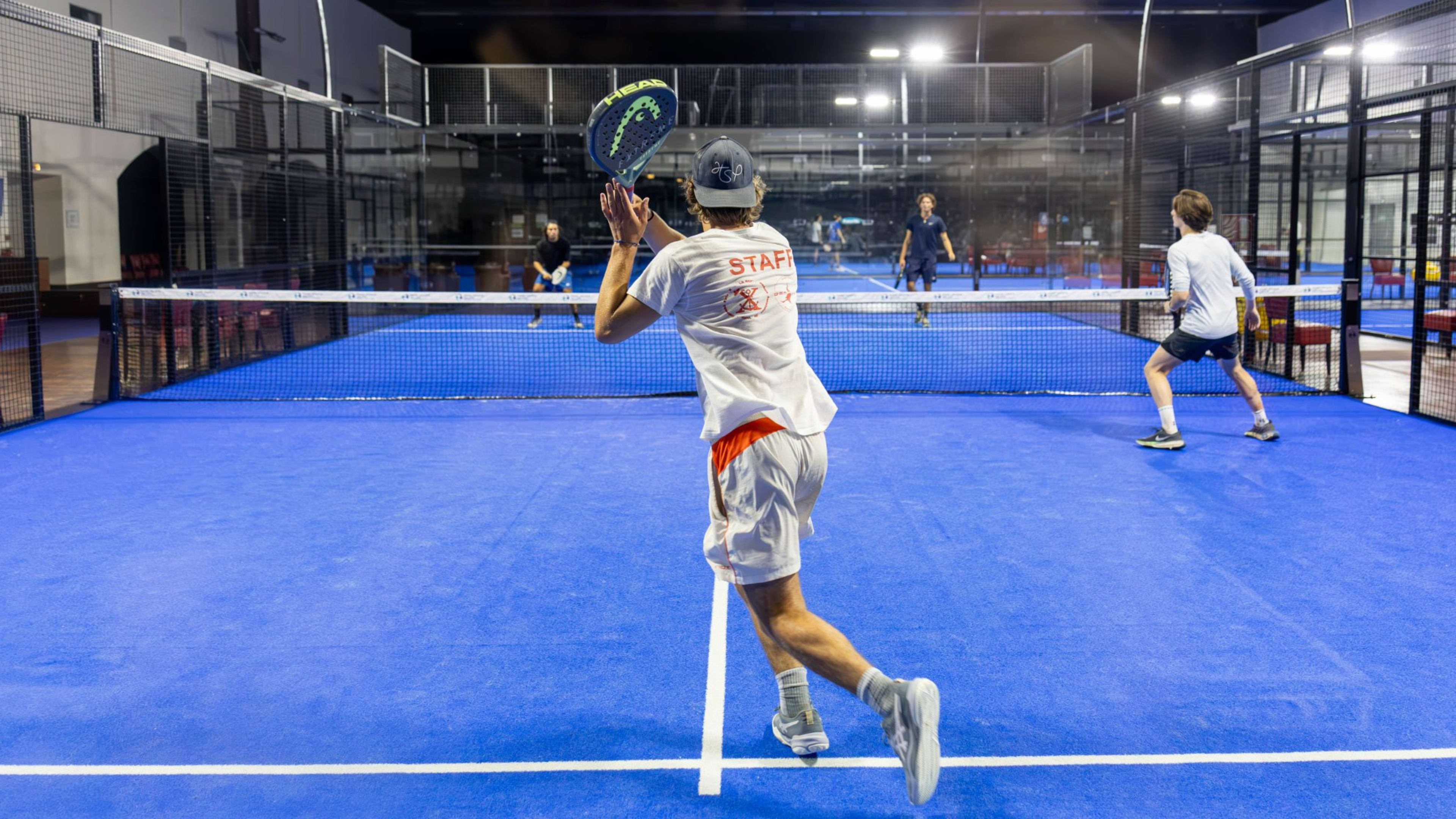 Nouveau terrain de padel chez Forest Hill