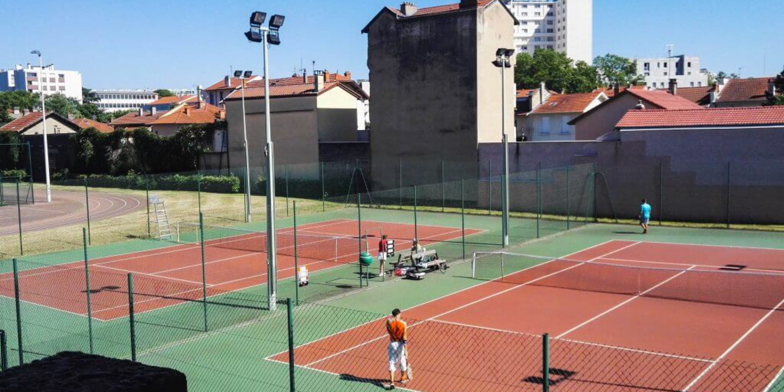 Réservez un terrain de tennis au Tennis Lyon 8ème à Lyon