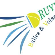 Terrain Druye Balles Et Volants à Tours