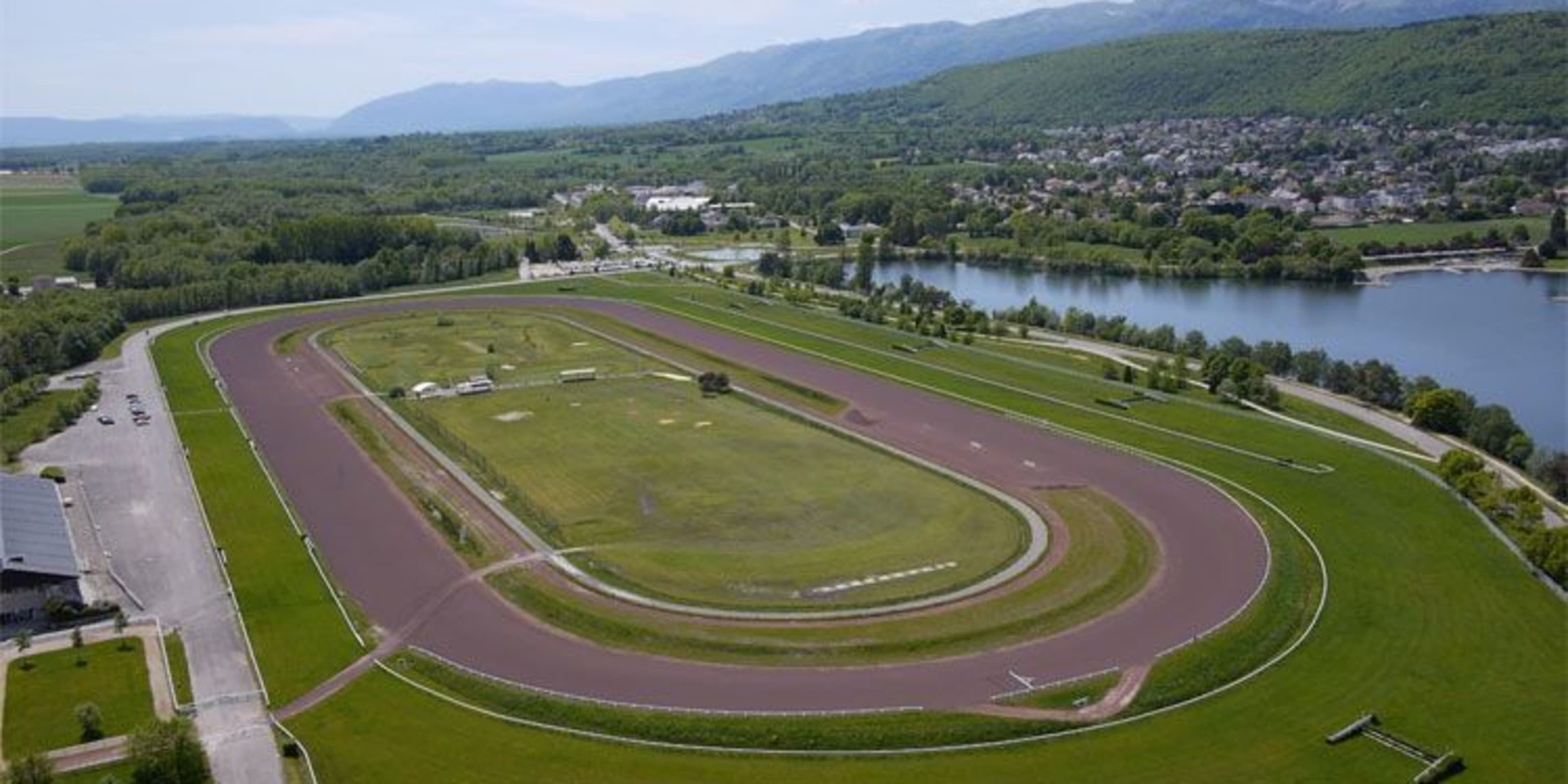 Hippodrome Golf Club - club de sport