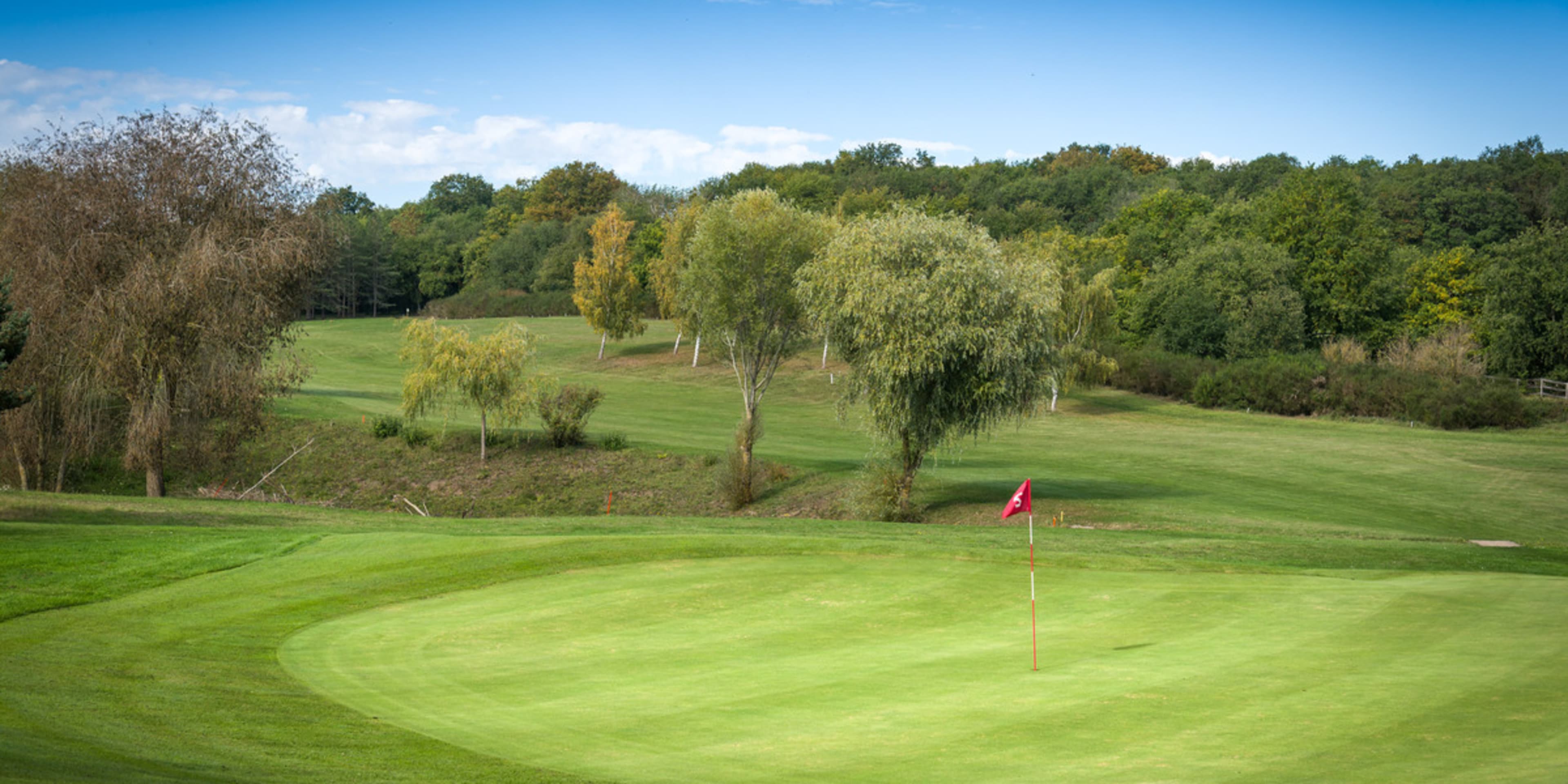 Golf De Saumur - club de sport