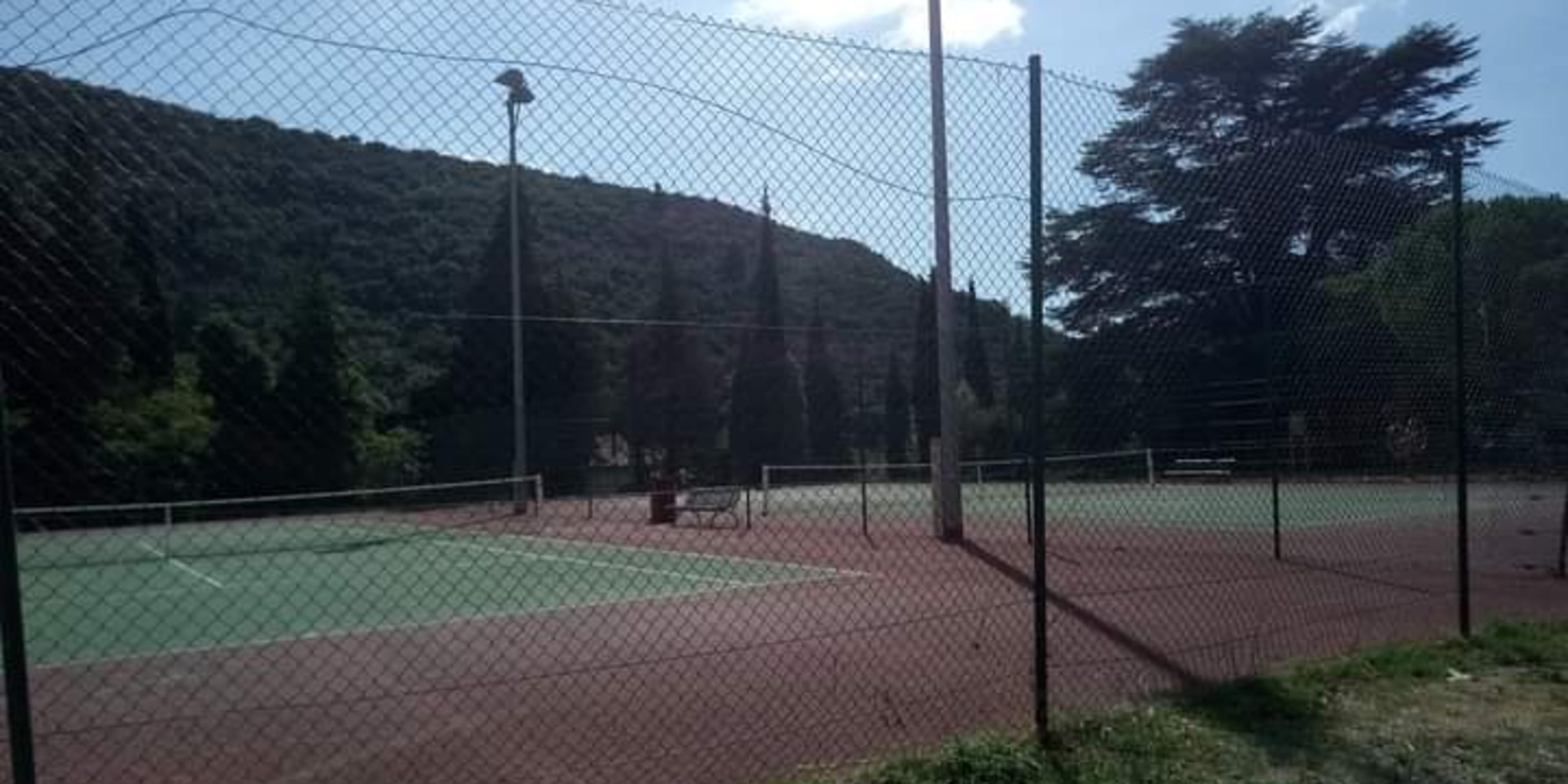 Avenir Saint Pons Tennis  - club de sport
