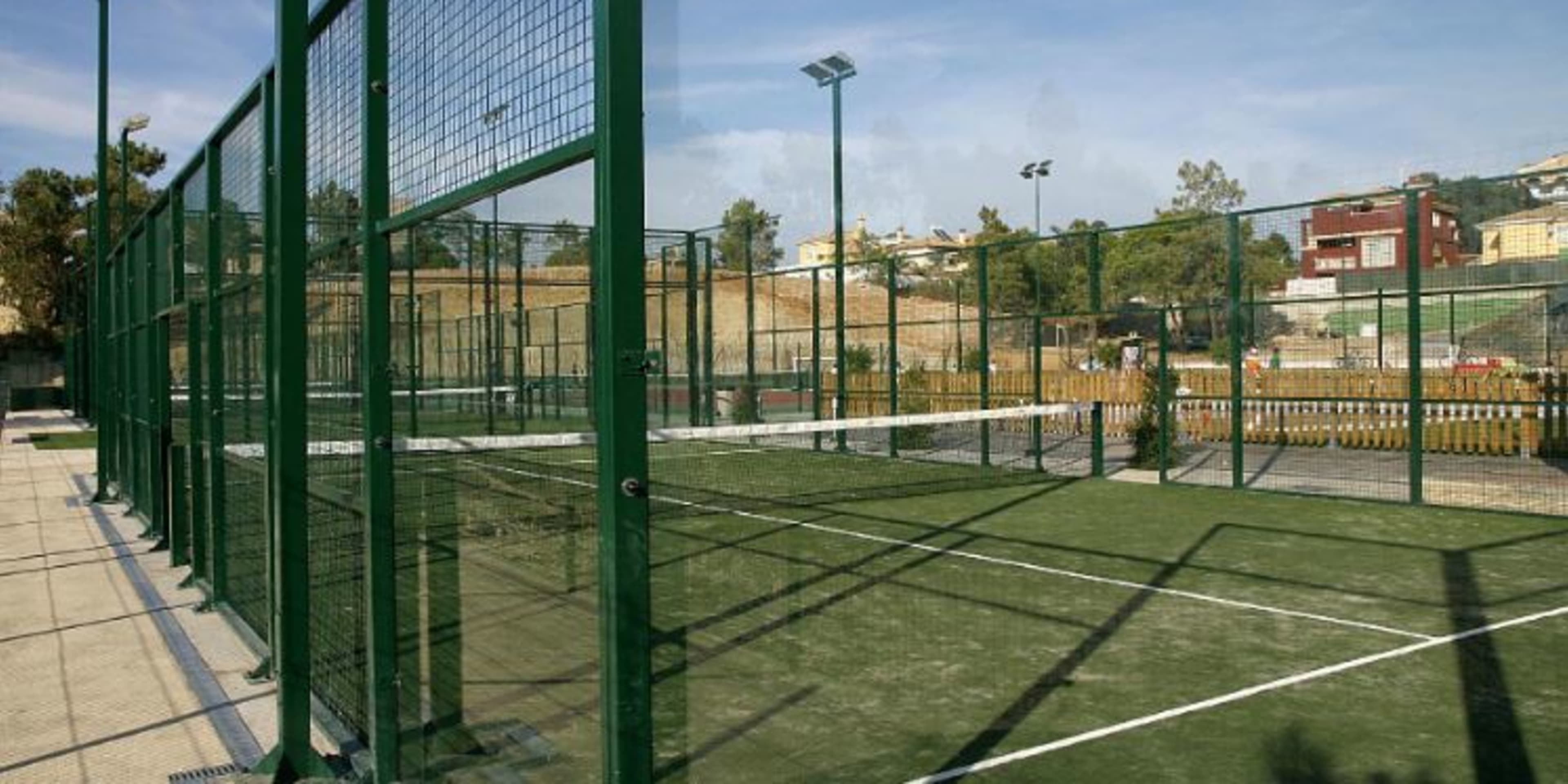 Court at C.D. Pinares - Islantilla: Padel, Tenis, Pickleball.
